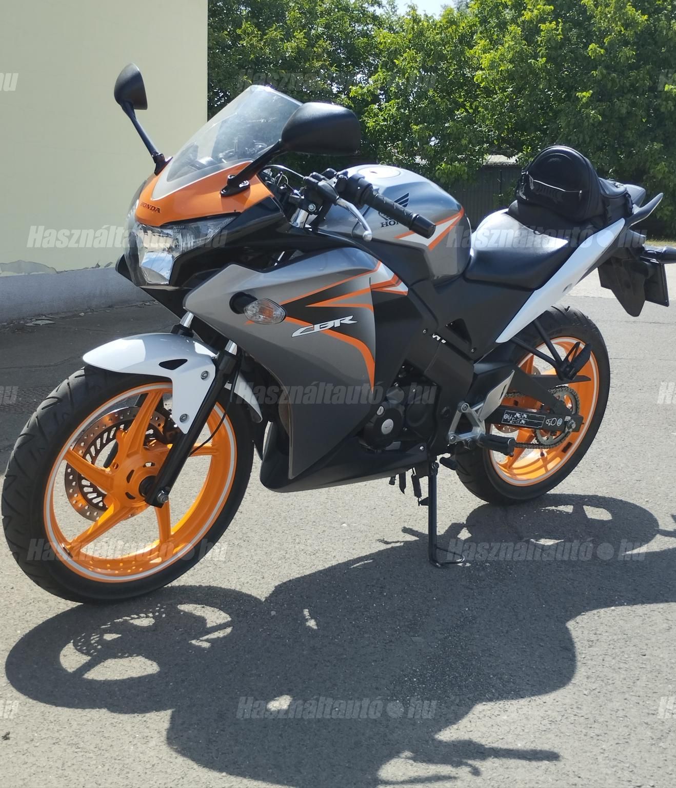 HONDA CBR 125 R 2012/1 - 1