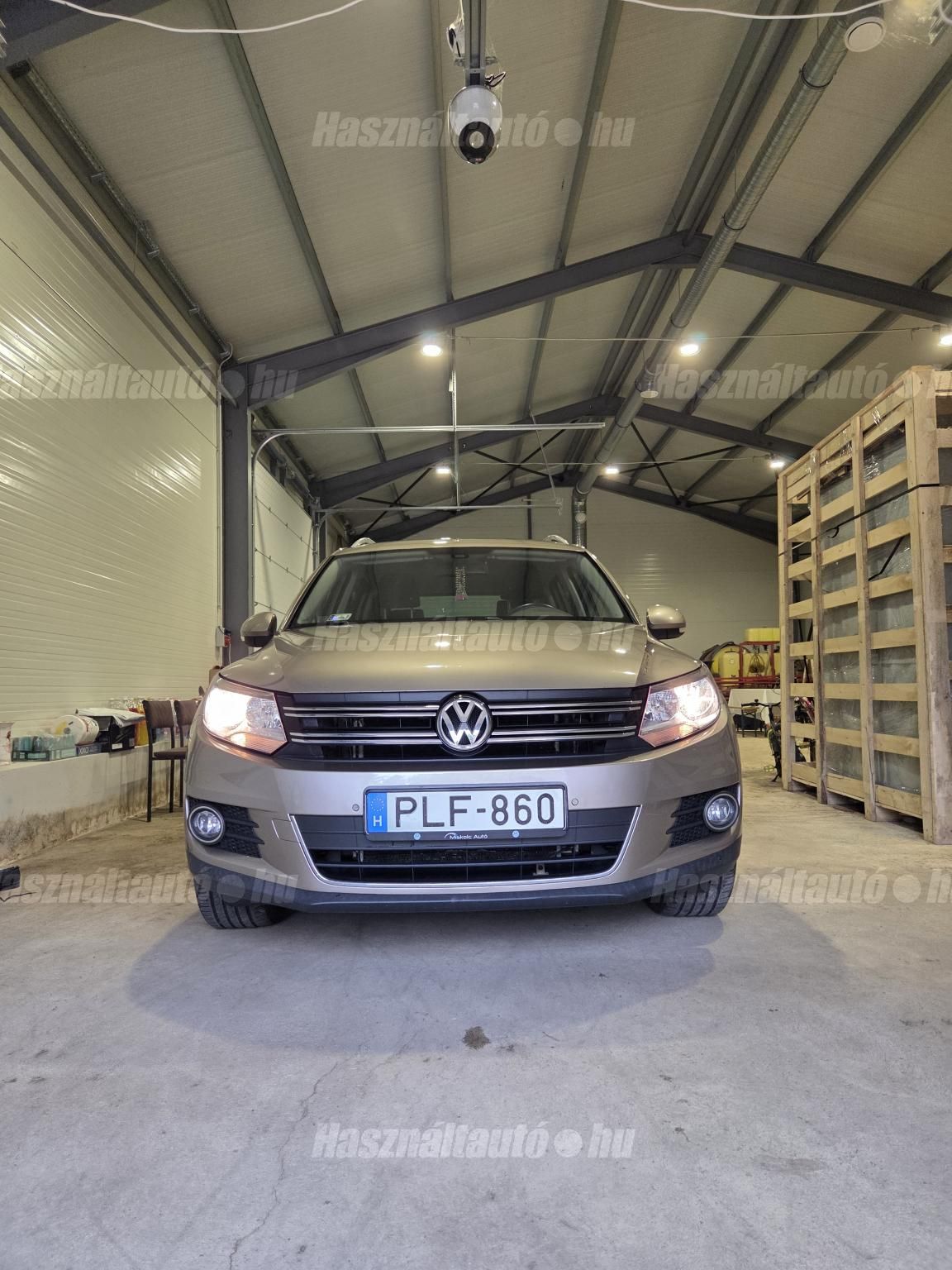 VOLKSWAGEN TIGUAN 2012 - 1