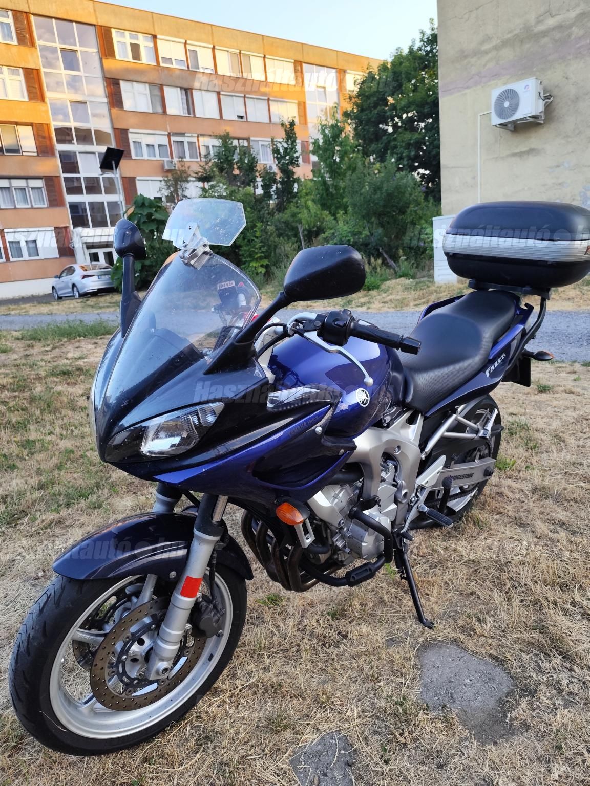 YAMAHA FZ6-S (FAZER) 2005/5 - 1