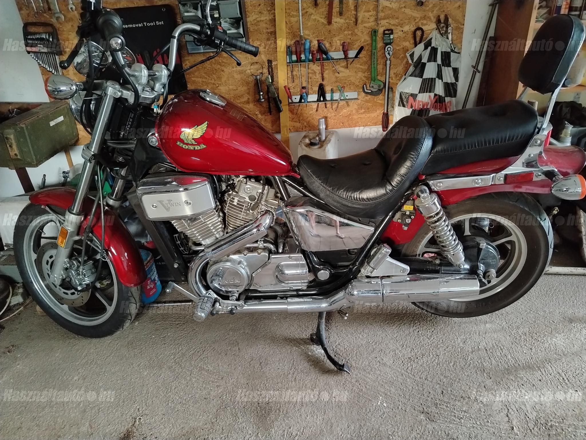 HONDA VT 700 C 1986/5 - 1