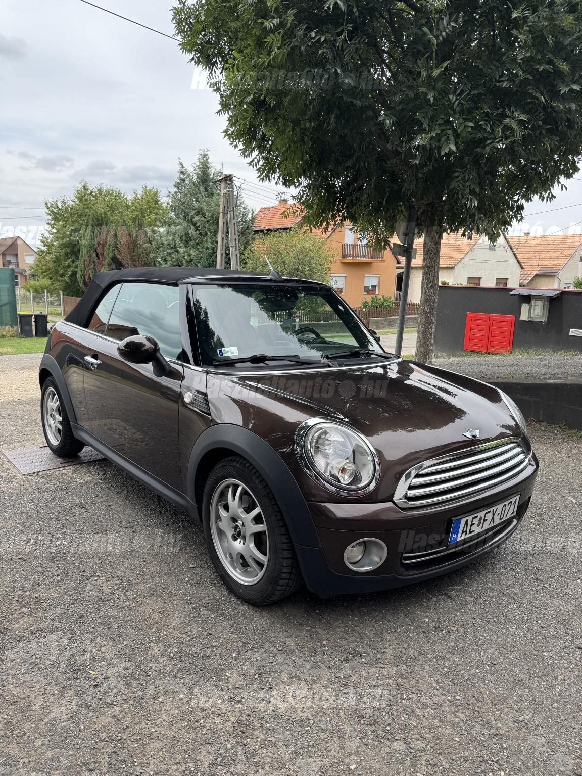 MINI CABRIO 2010 - 1