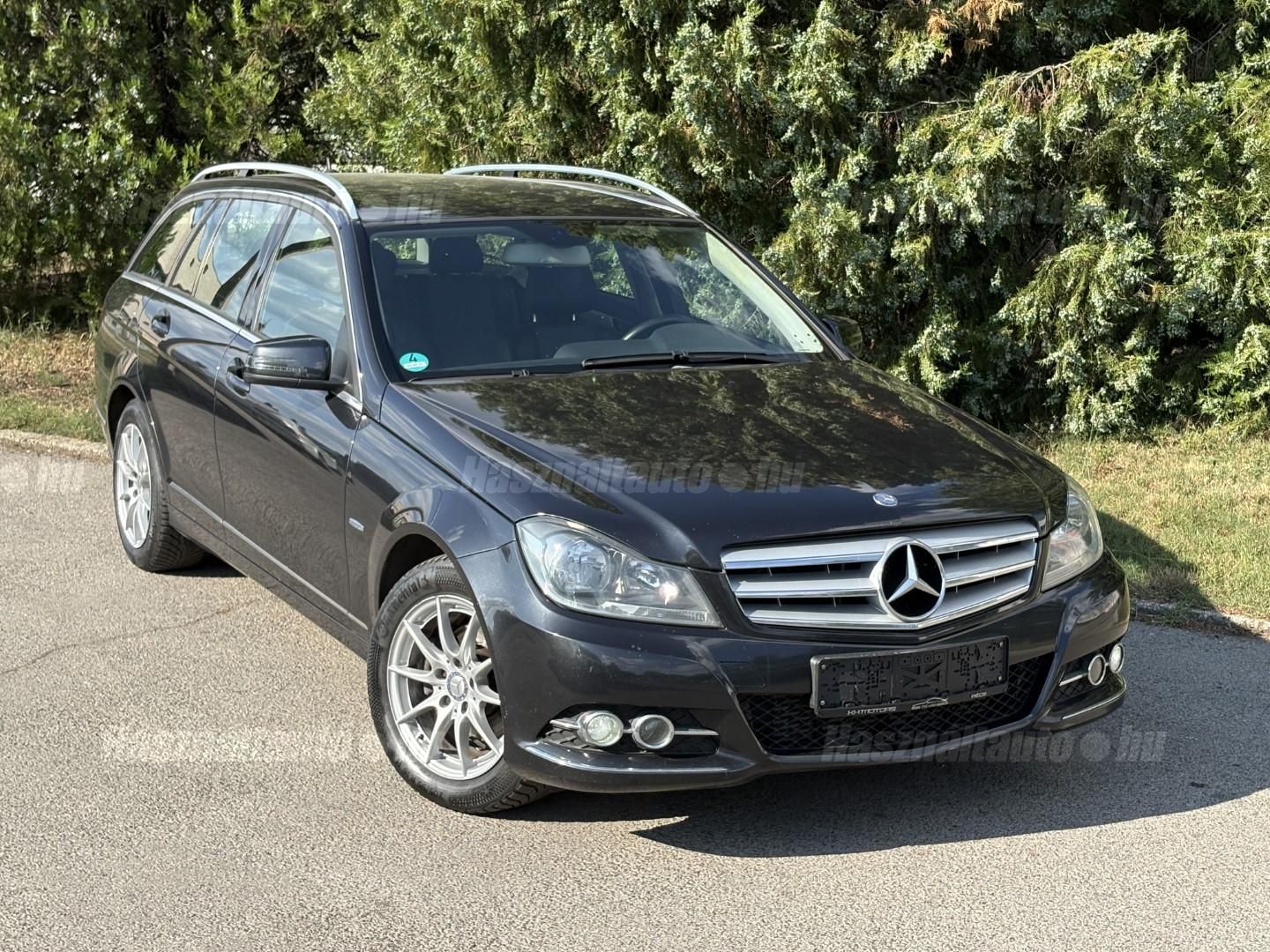 MERCEDES-BENZ C 200 2012/3 - 1