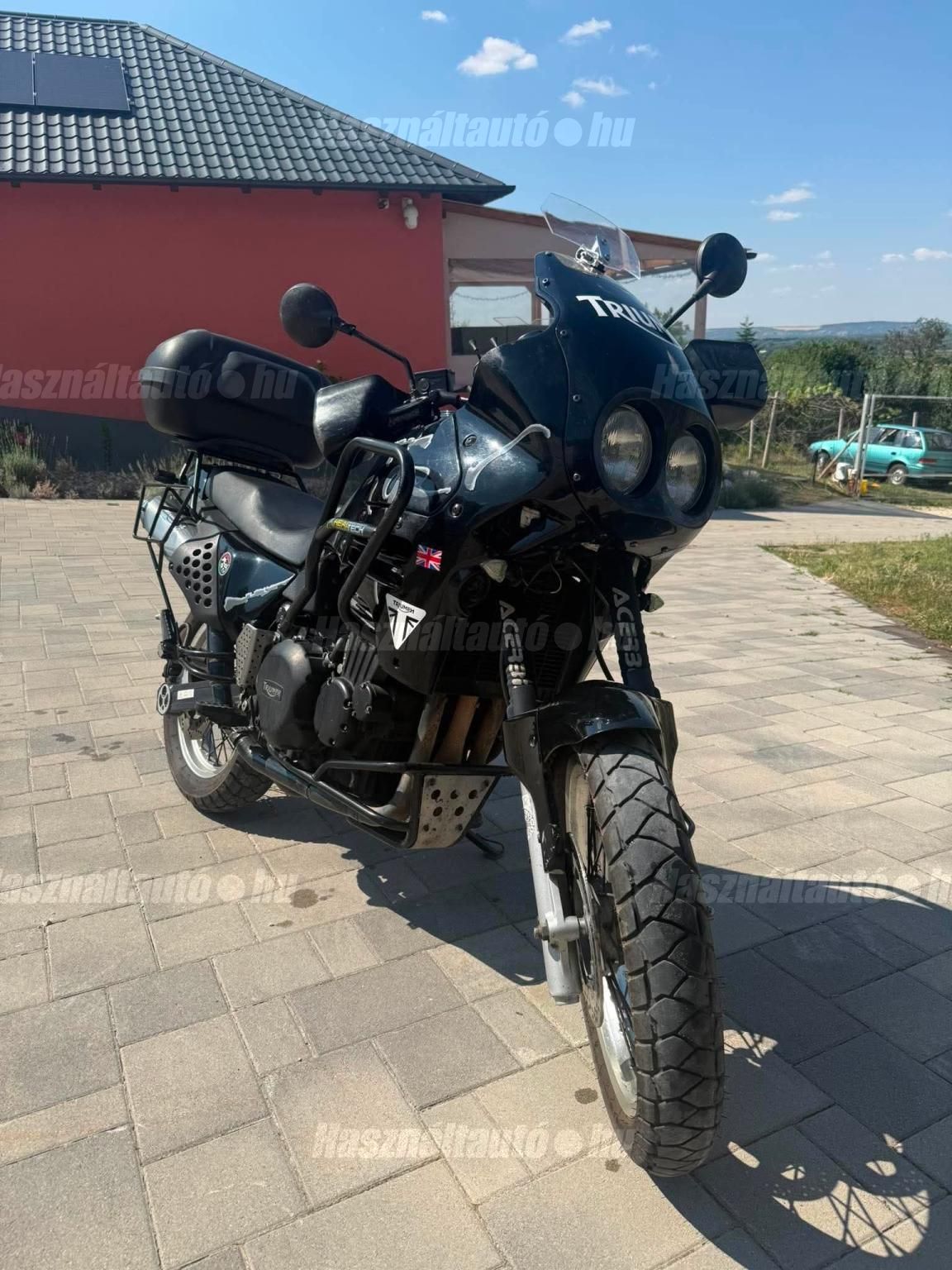 TRIUMPH TIGER 900 1995/6 - 1