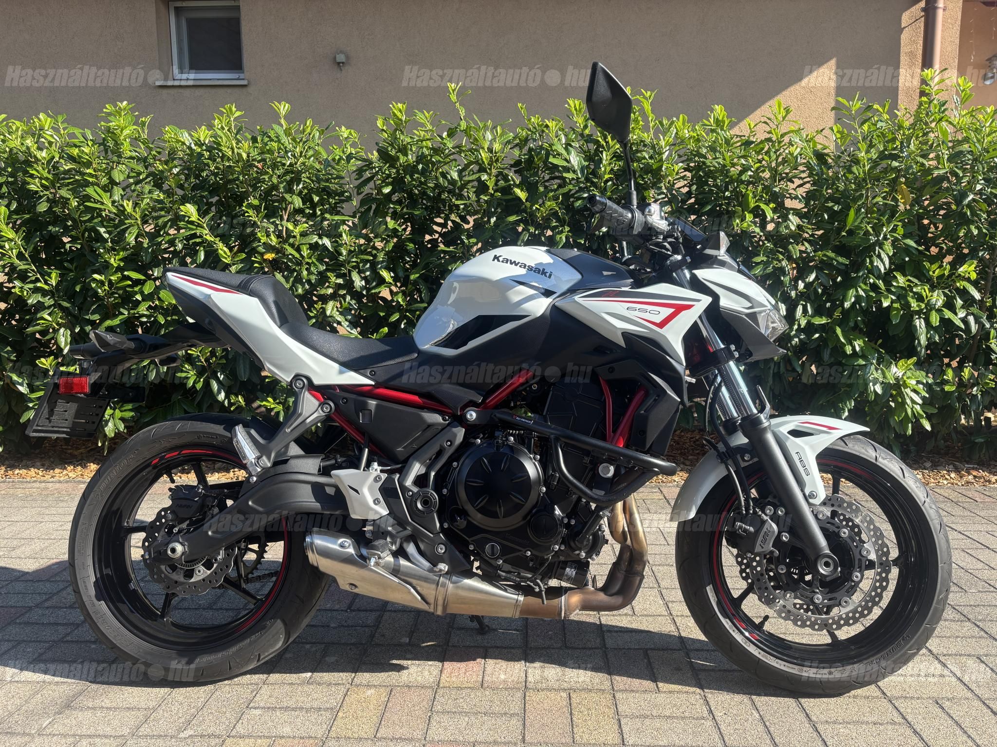 KAWASAKI Z 650 2022/11 - 1
