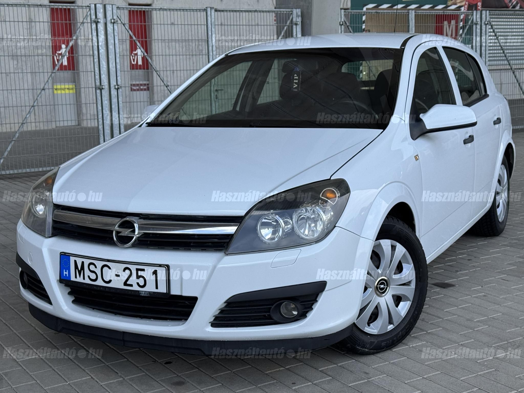 OPEL ASTRA H 2006/5 - 1