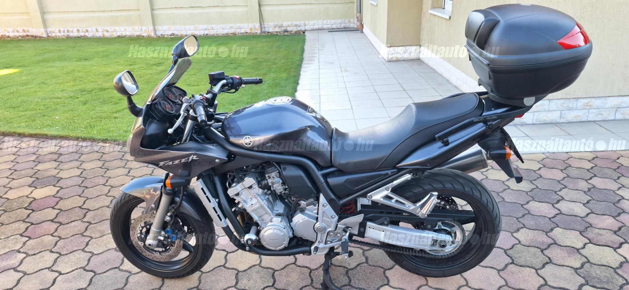 YAMAHA FZR 1000 EXUP 2005/3 - 1