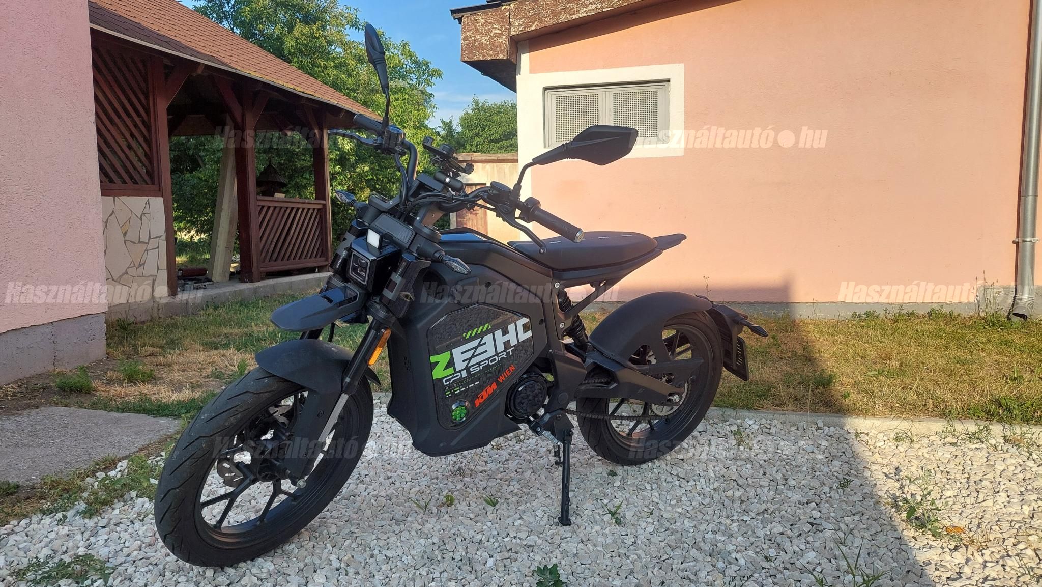 CFMOTO ZEEHO 2025/6 - 1
