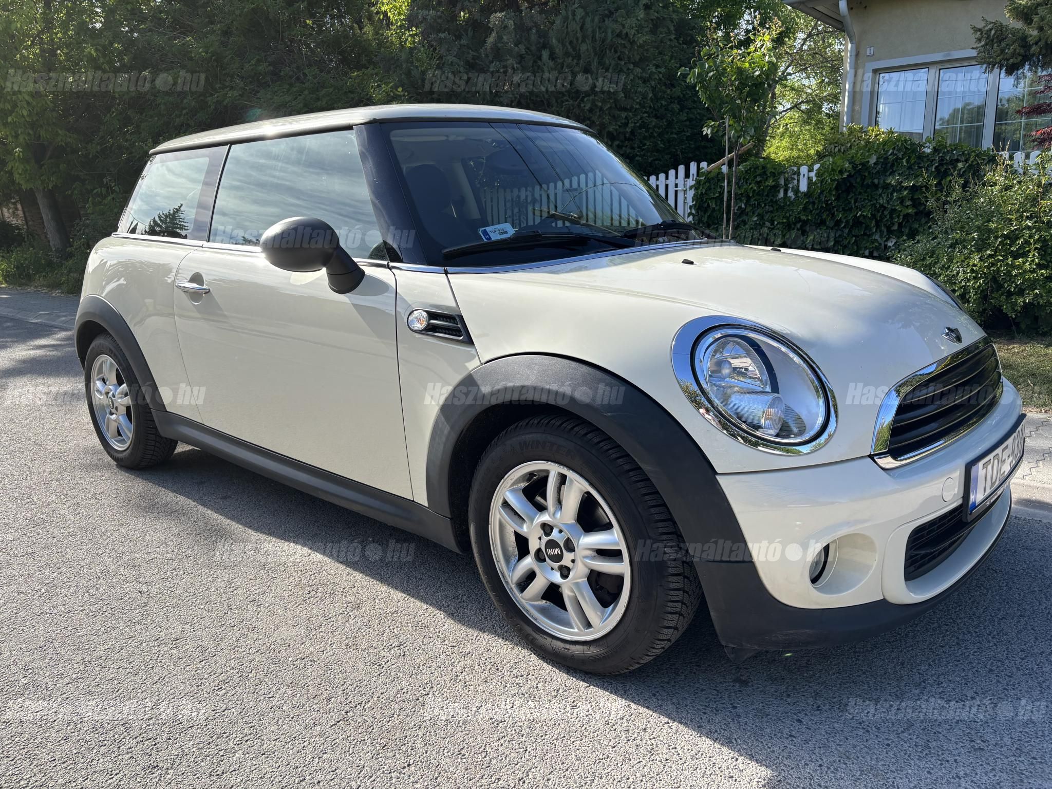 MINI MINI ONE 2014 - 1