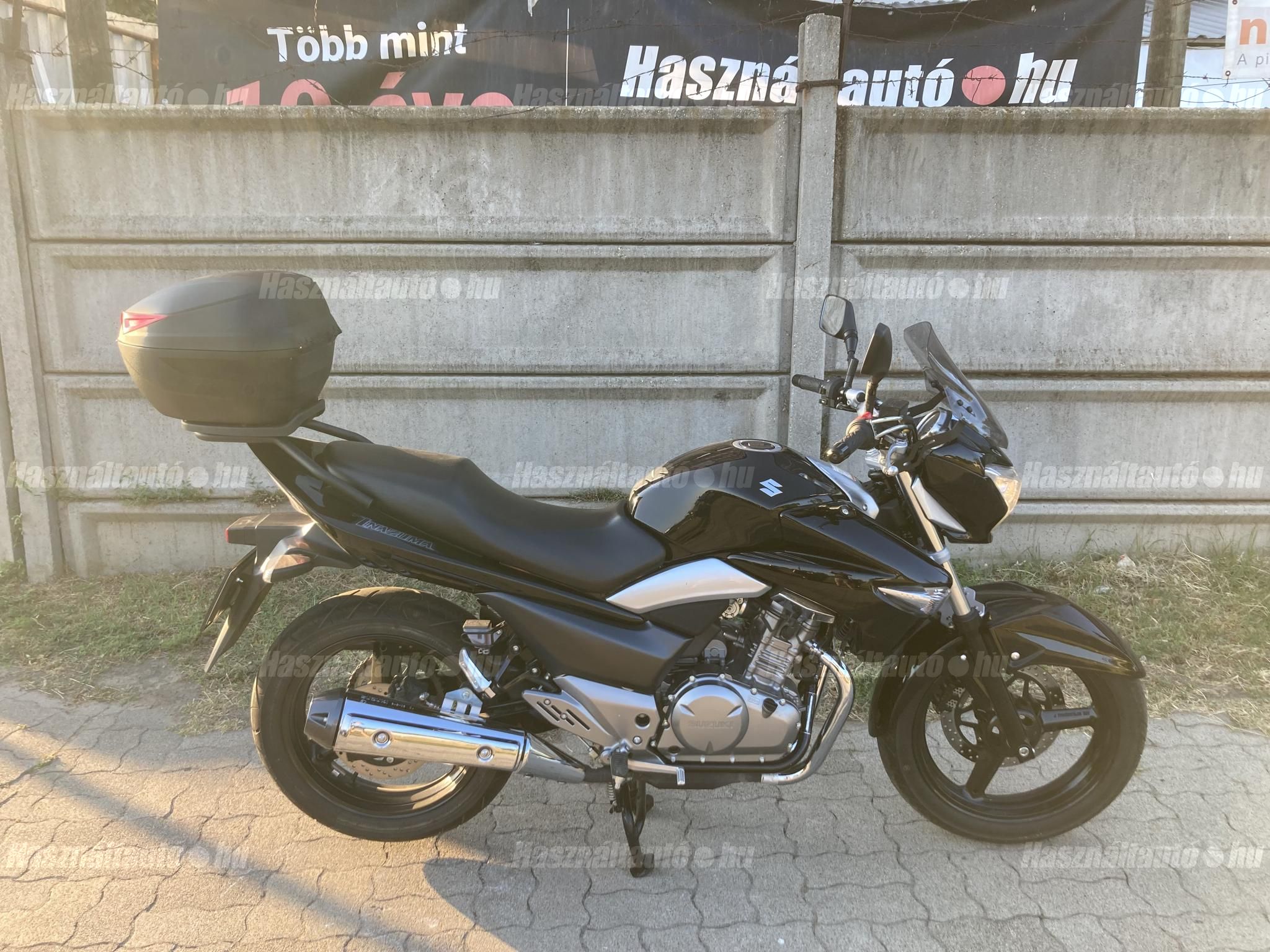 SUZUKI GW 250 INAZUMA 2014 - 1
