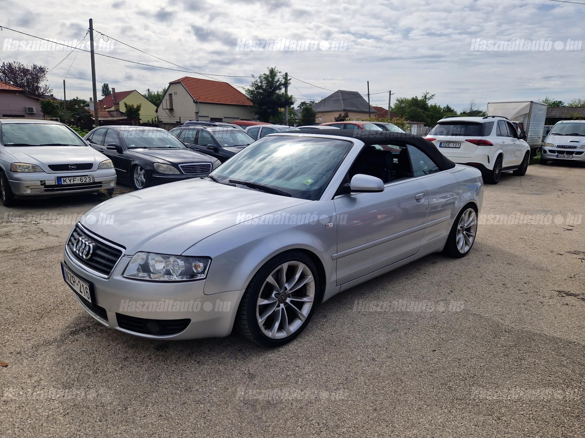 AUDI A4 CABRIO 2002 - 1