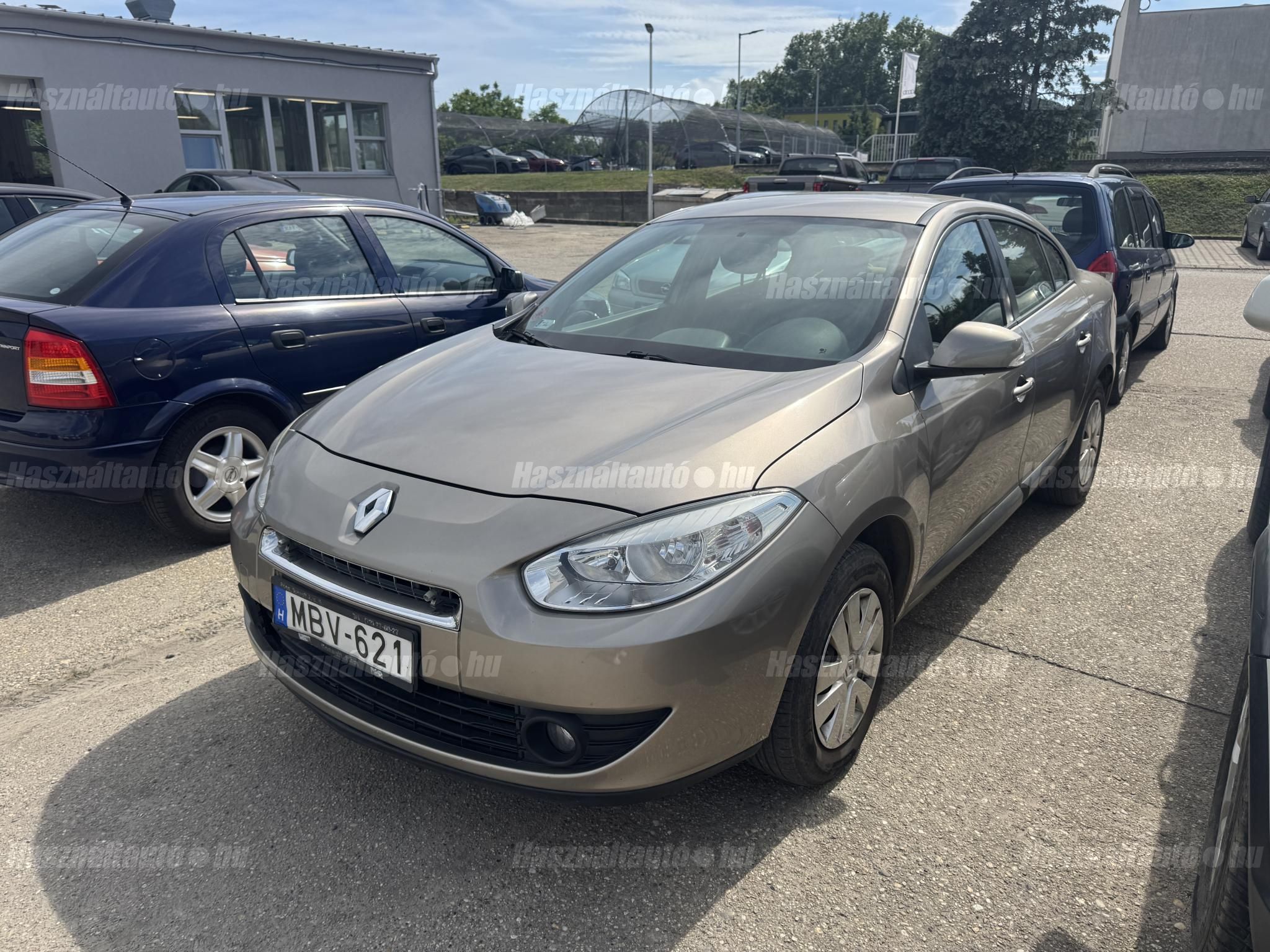 RENAULT FLUENCE 2012/4 - 1