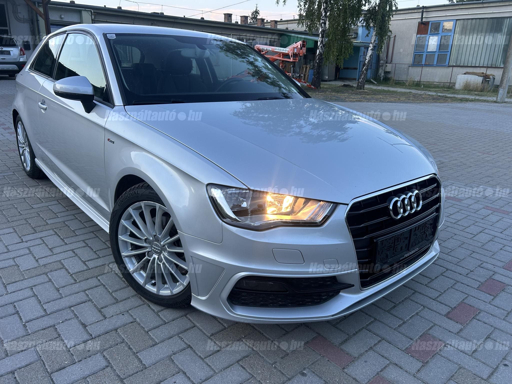 AUDI A3 2013/9 - 1