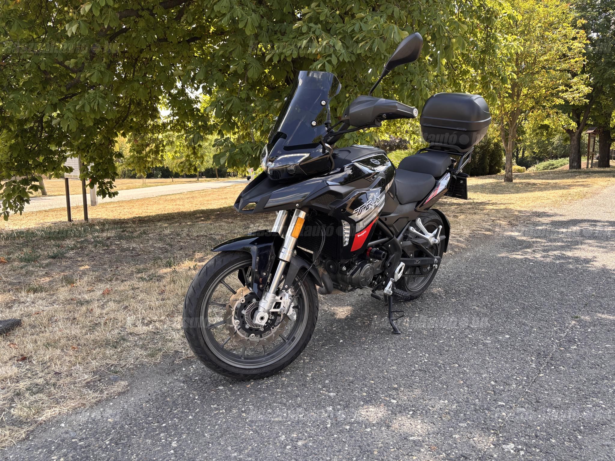 BENELLI TRK 251 2023/8 - 1