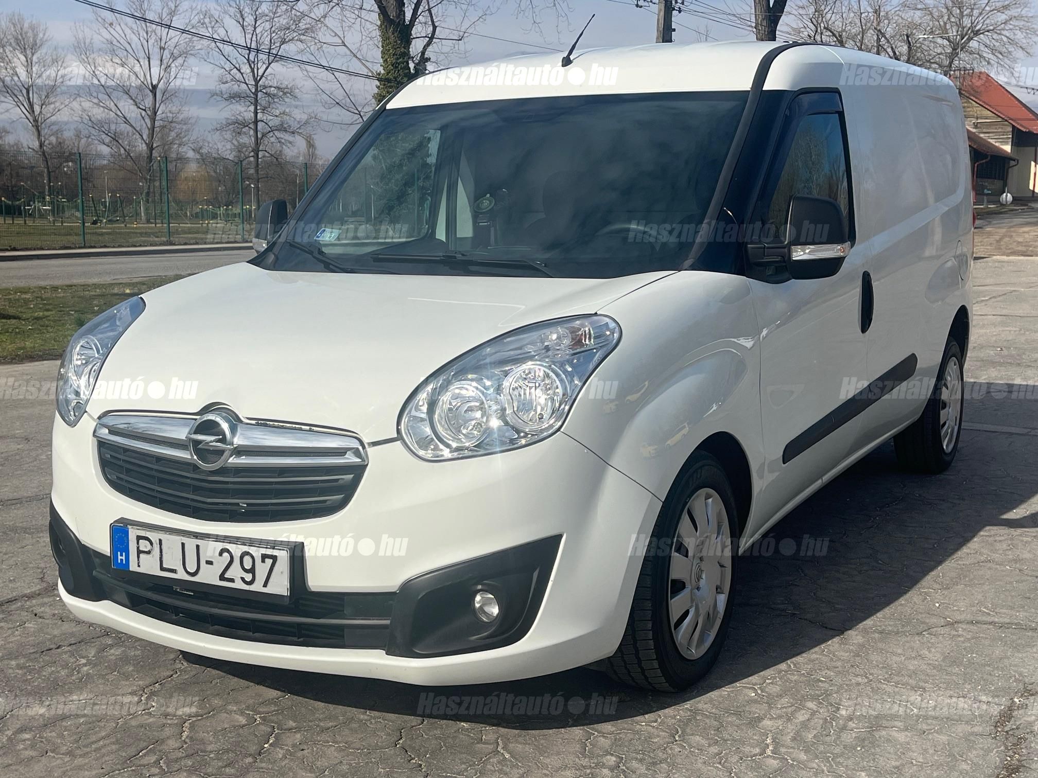 OPEL COMBO 2017/11 - 1