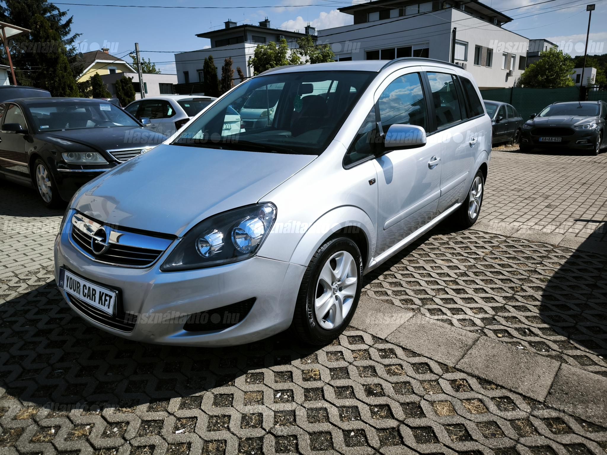 OPEL ZAFIRA B 2012 - 1