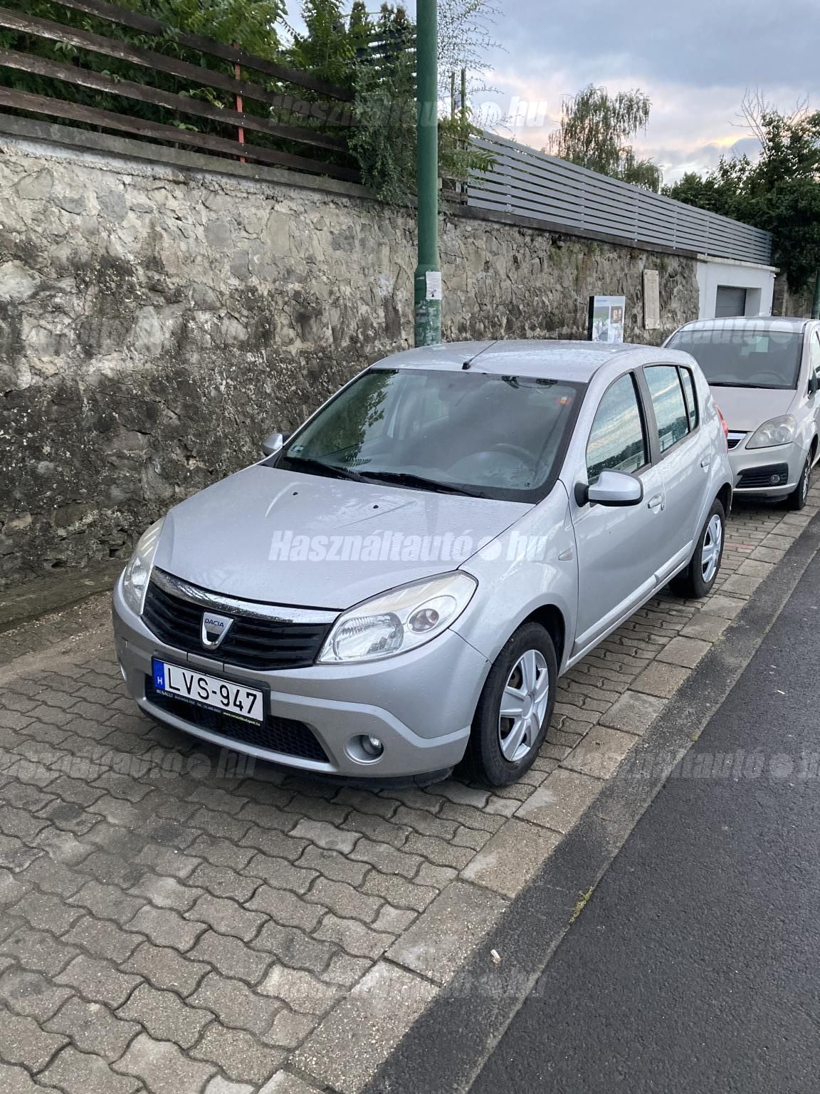DACIA SANDERO 2011/4 - 1