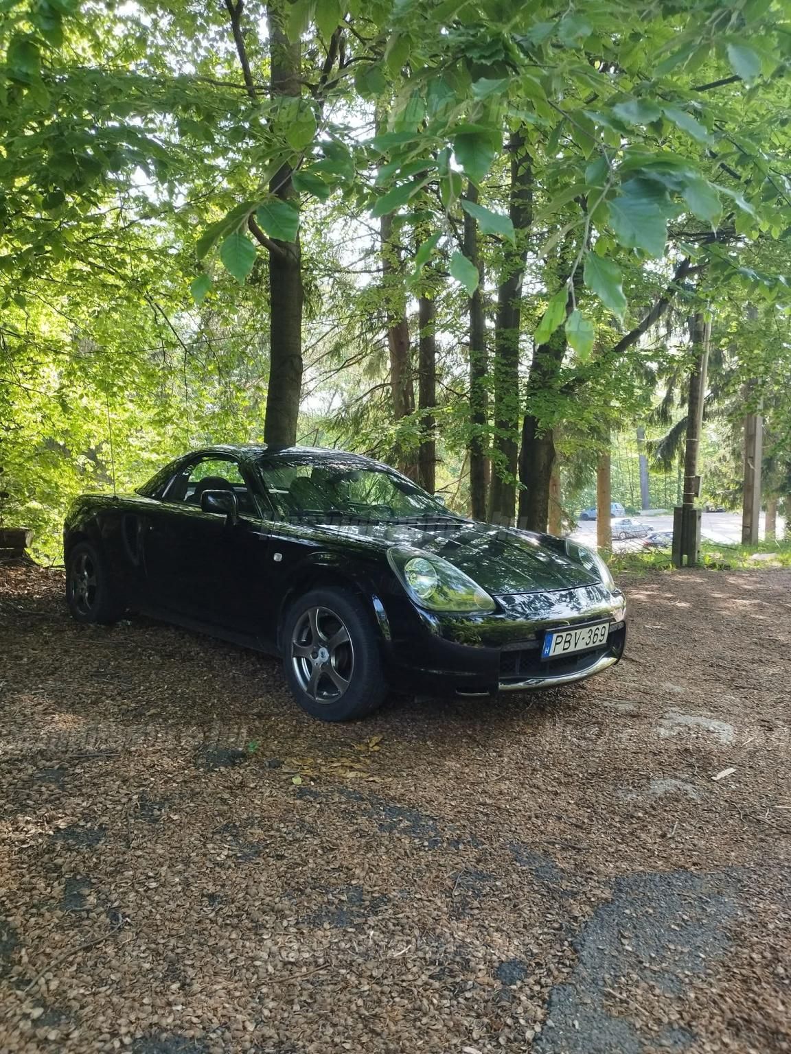 TOYOTA MR 2 2000 - 1