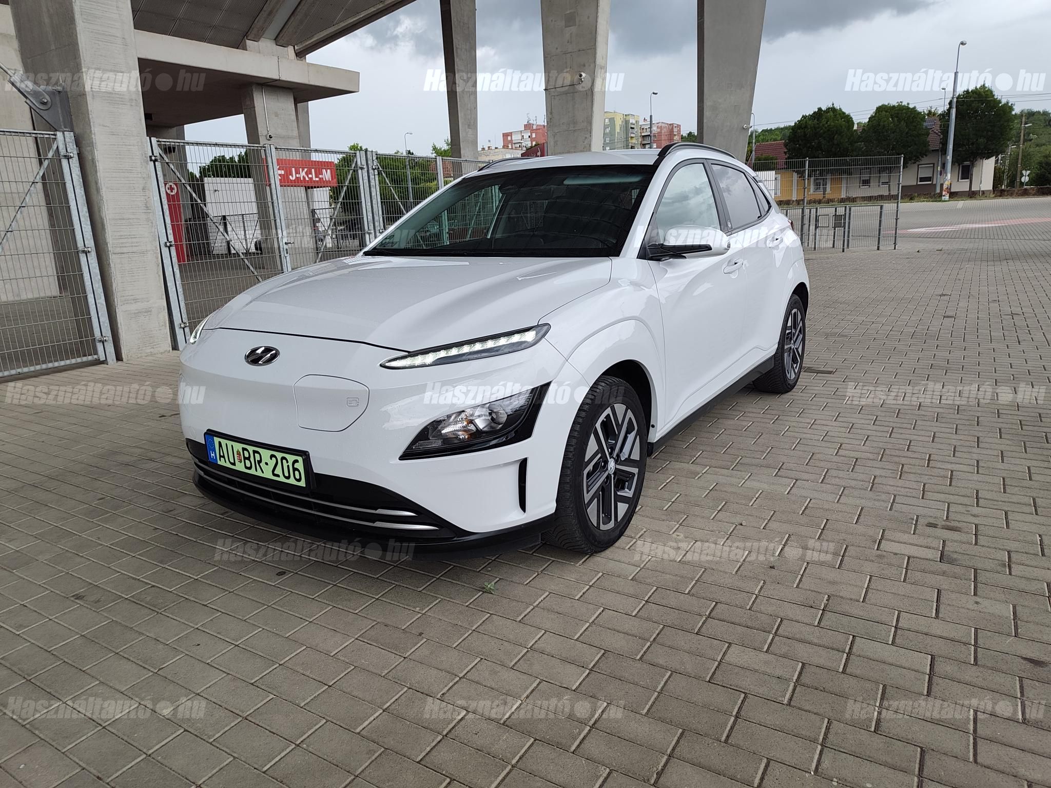 HYUNDAI KONA 2022/2 - 1