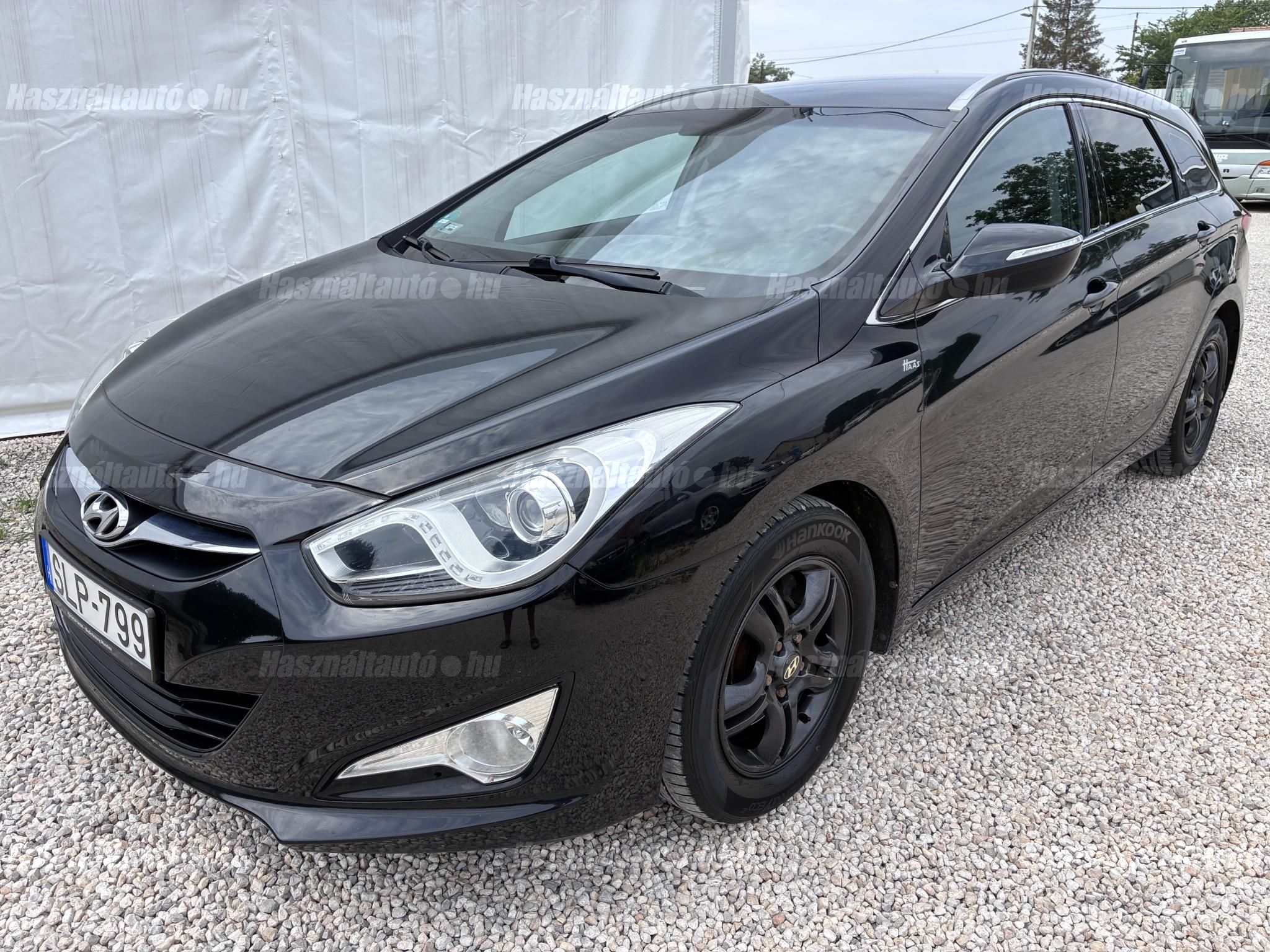 HYUNDAI I40 2012/11 - 1