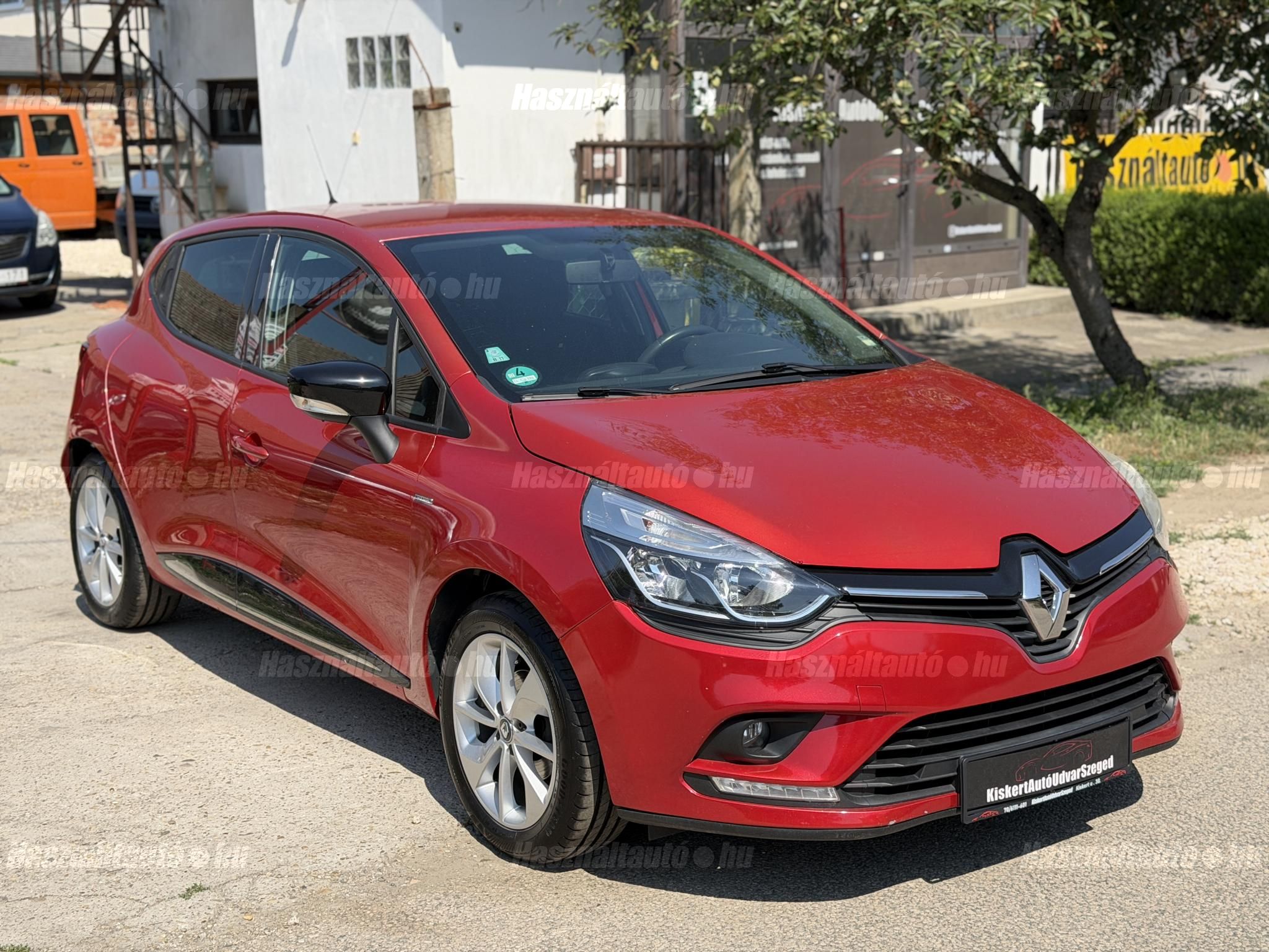 RENAULT CLIO 2017/6 - 1