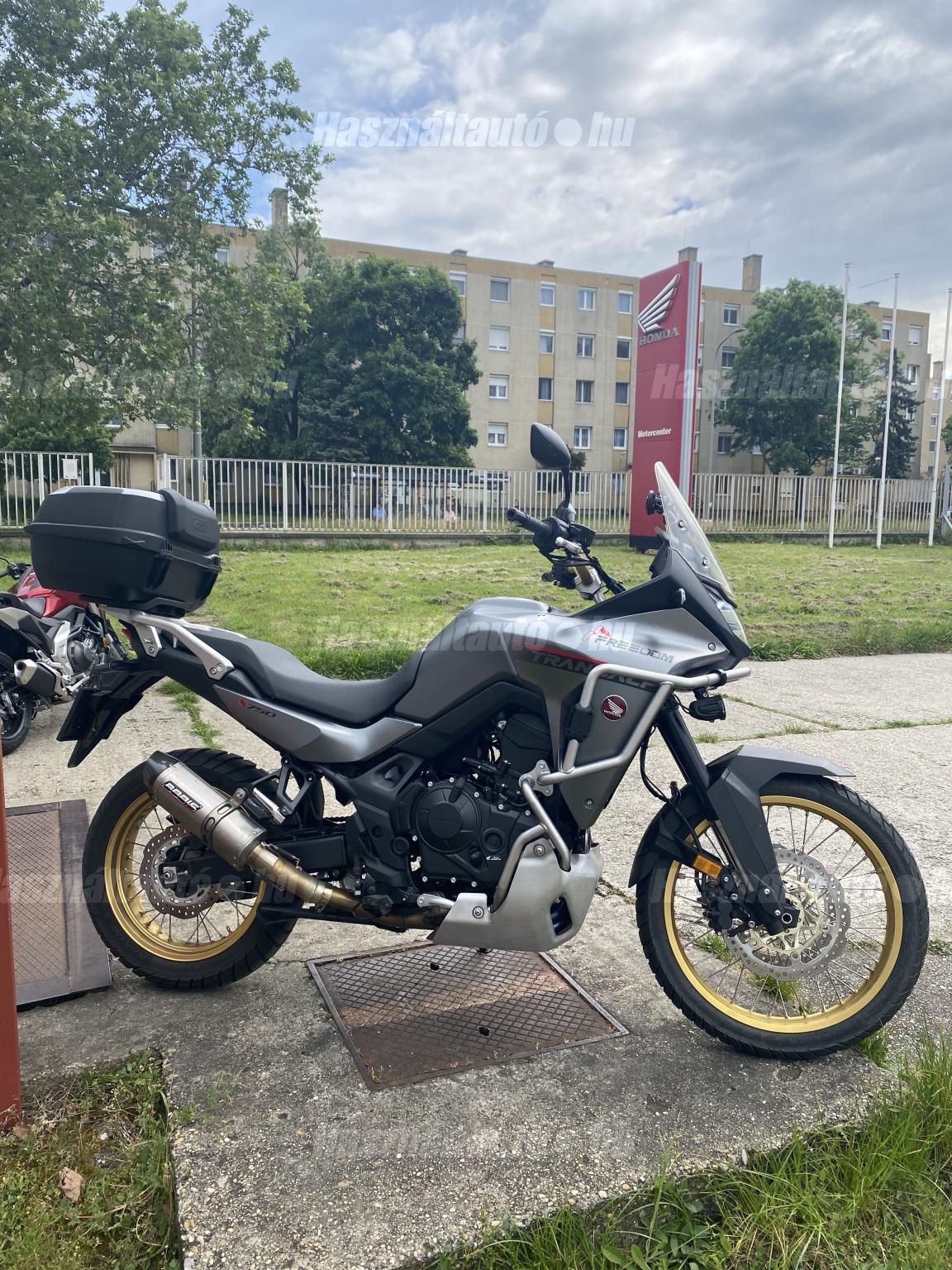 HONDA XL 750 2023/5 - 1