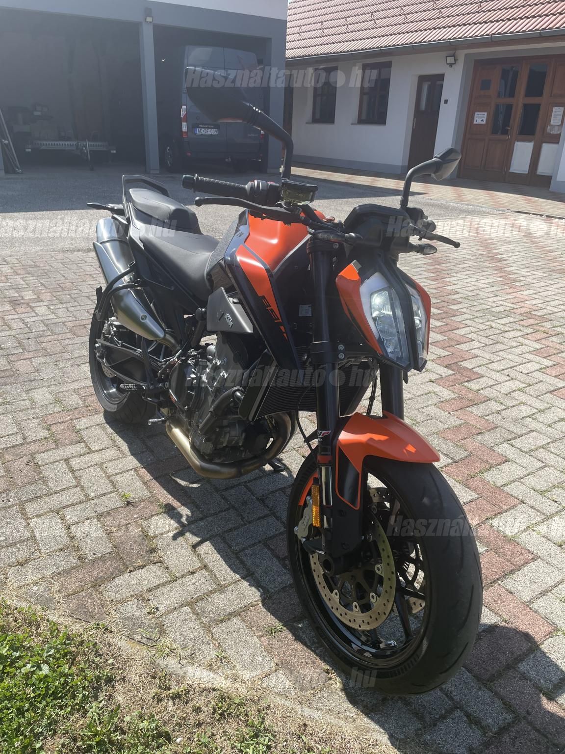 KTM 890 DUKE 2021/5 - 1