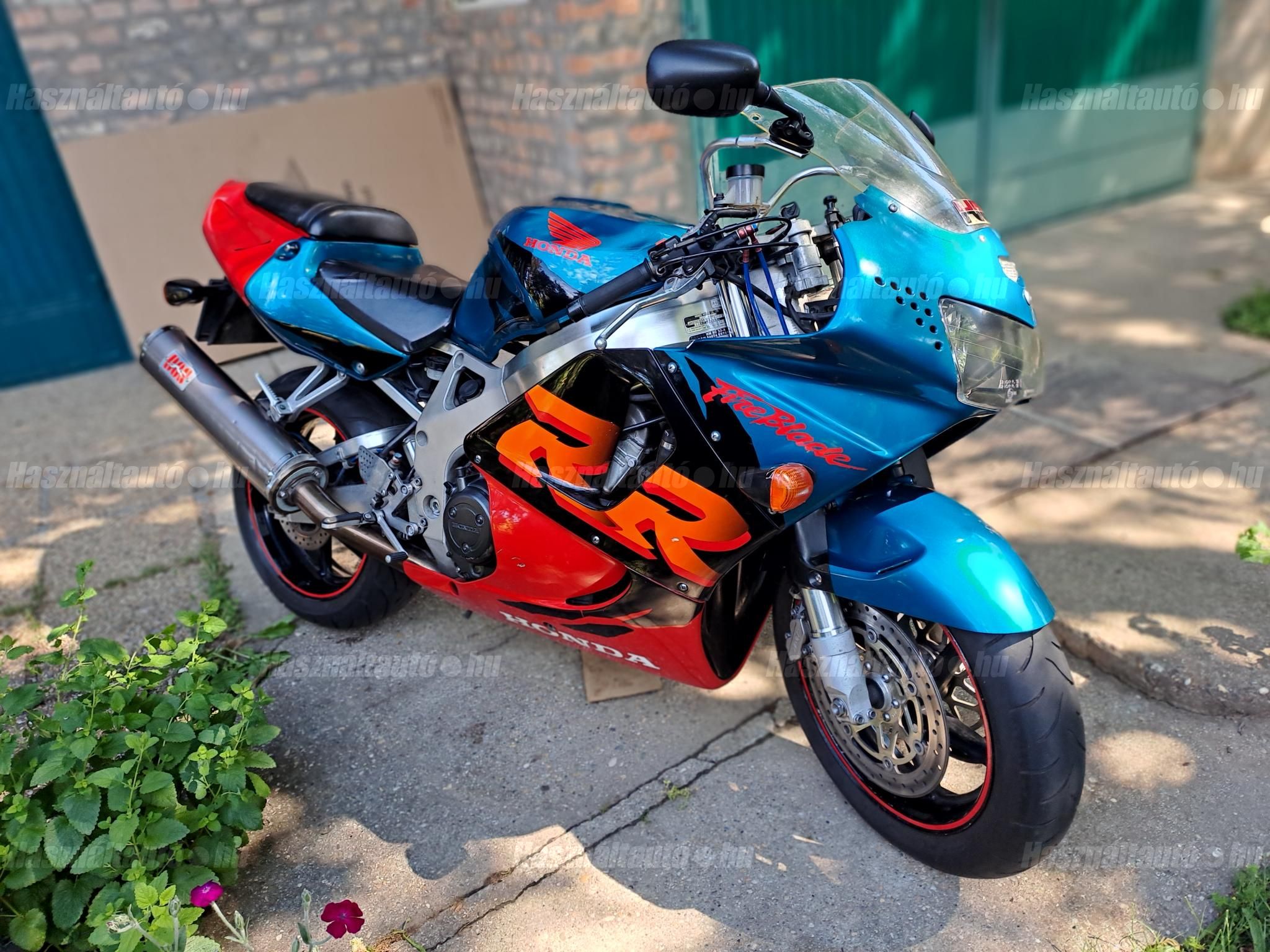 HONDA CBR 900 RR 1999/1 - 1