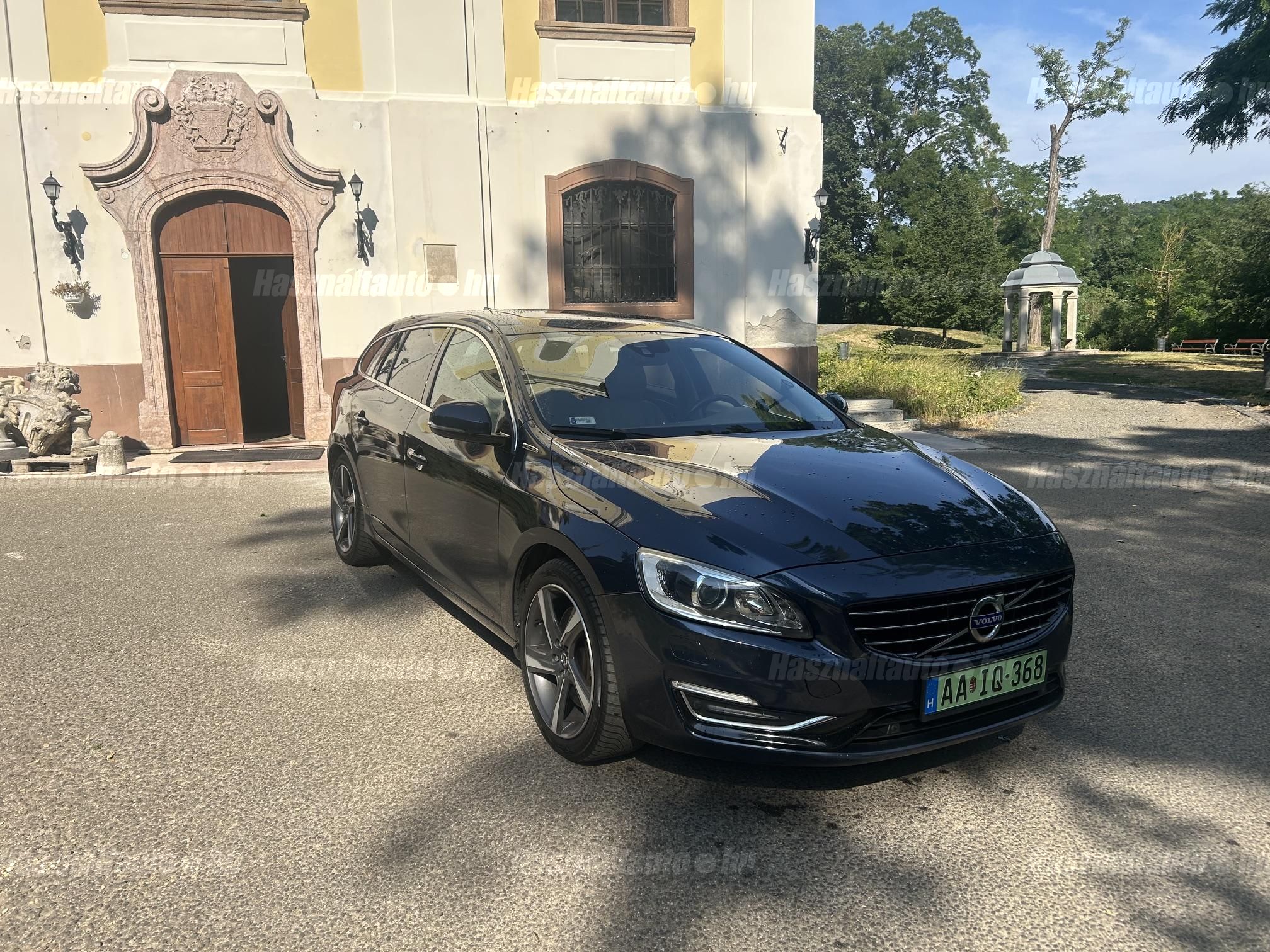 VOLVO V60 2013 - 1