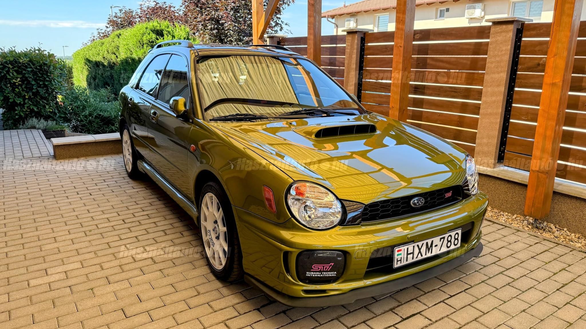 SUBARU IMPREZA 2001/6 - 1