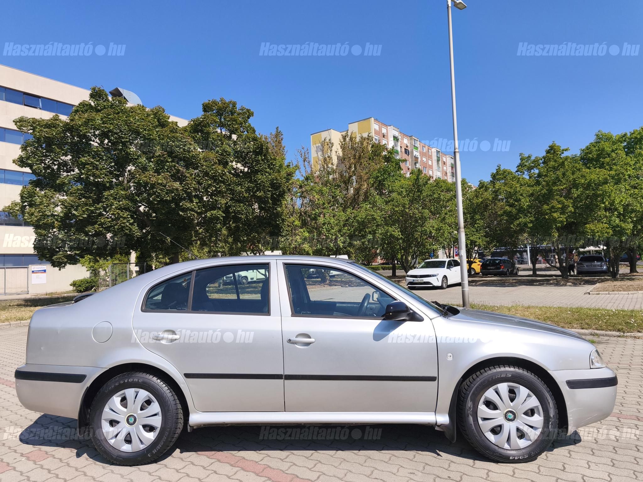 SKODA OCTAVIA 2006 - 1