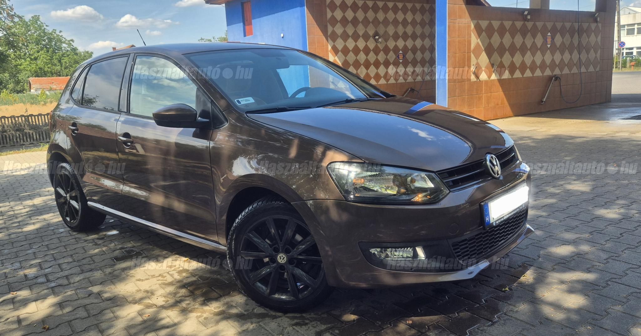 VOLKSWAGEN POLO VI 2013/8 - 1