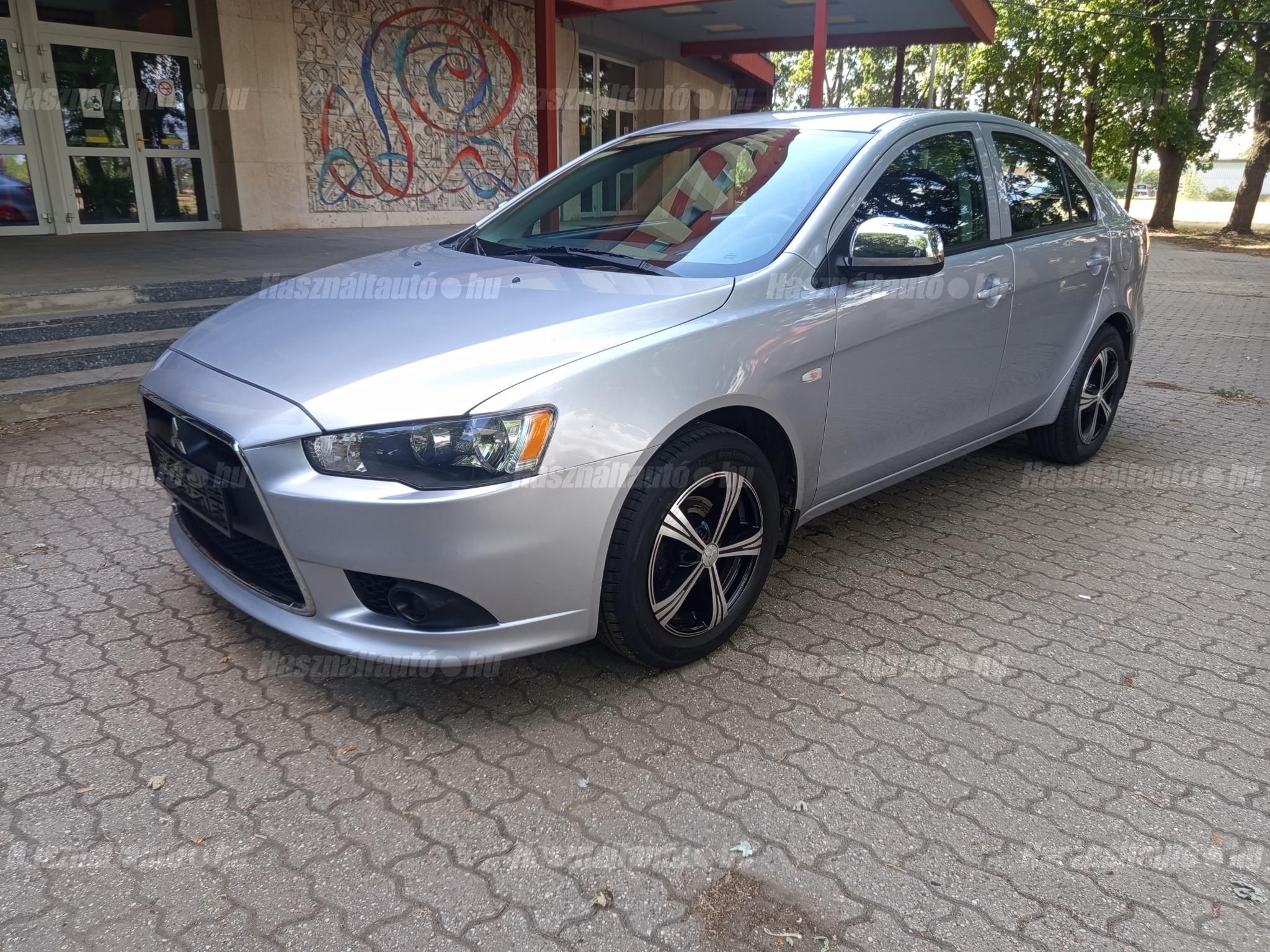 MITSUBISHI LANCER 2011/5 - 1