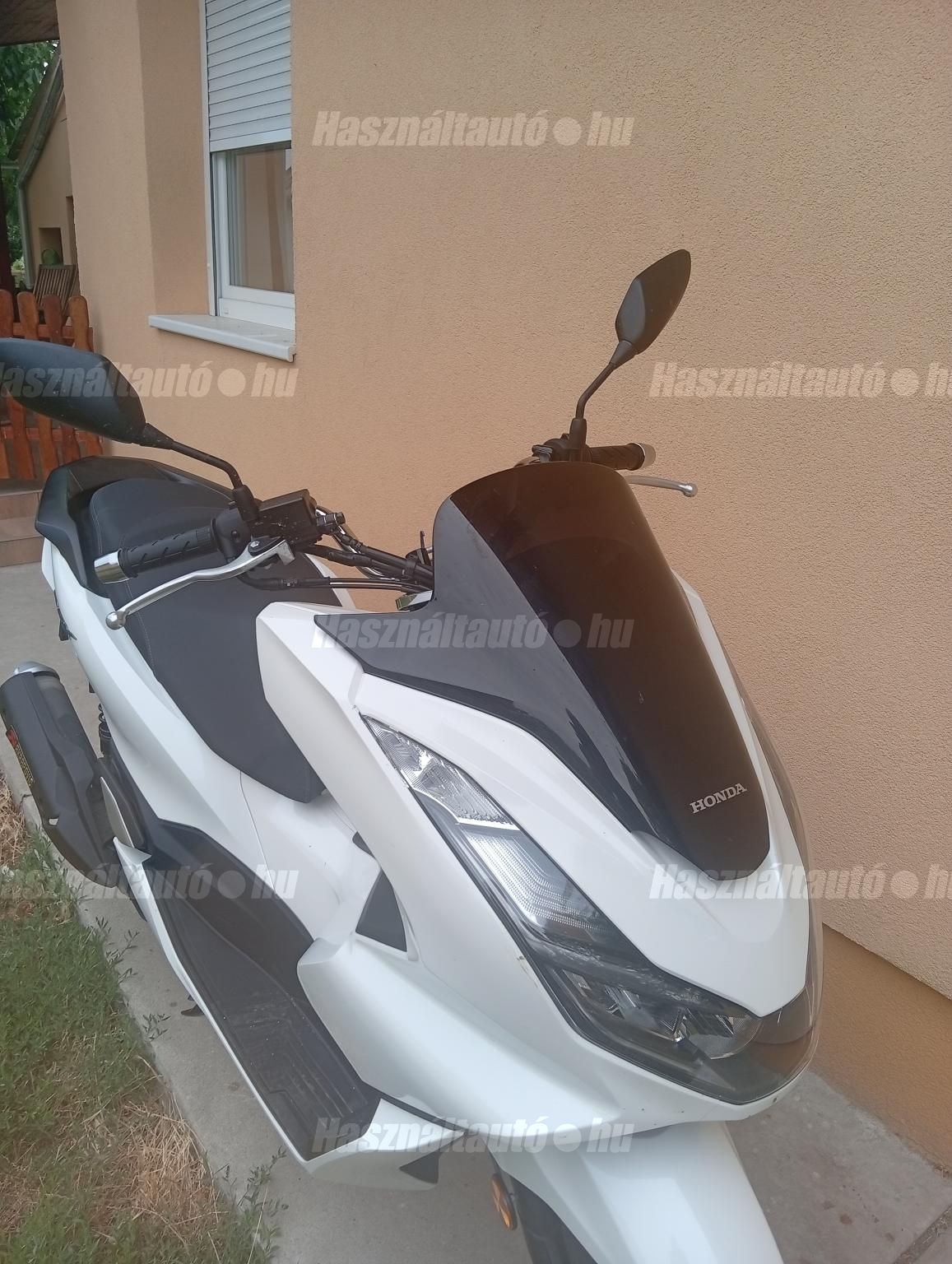 HONDA PCX 125 2023/11 - 1