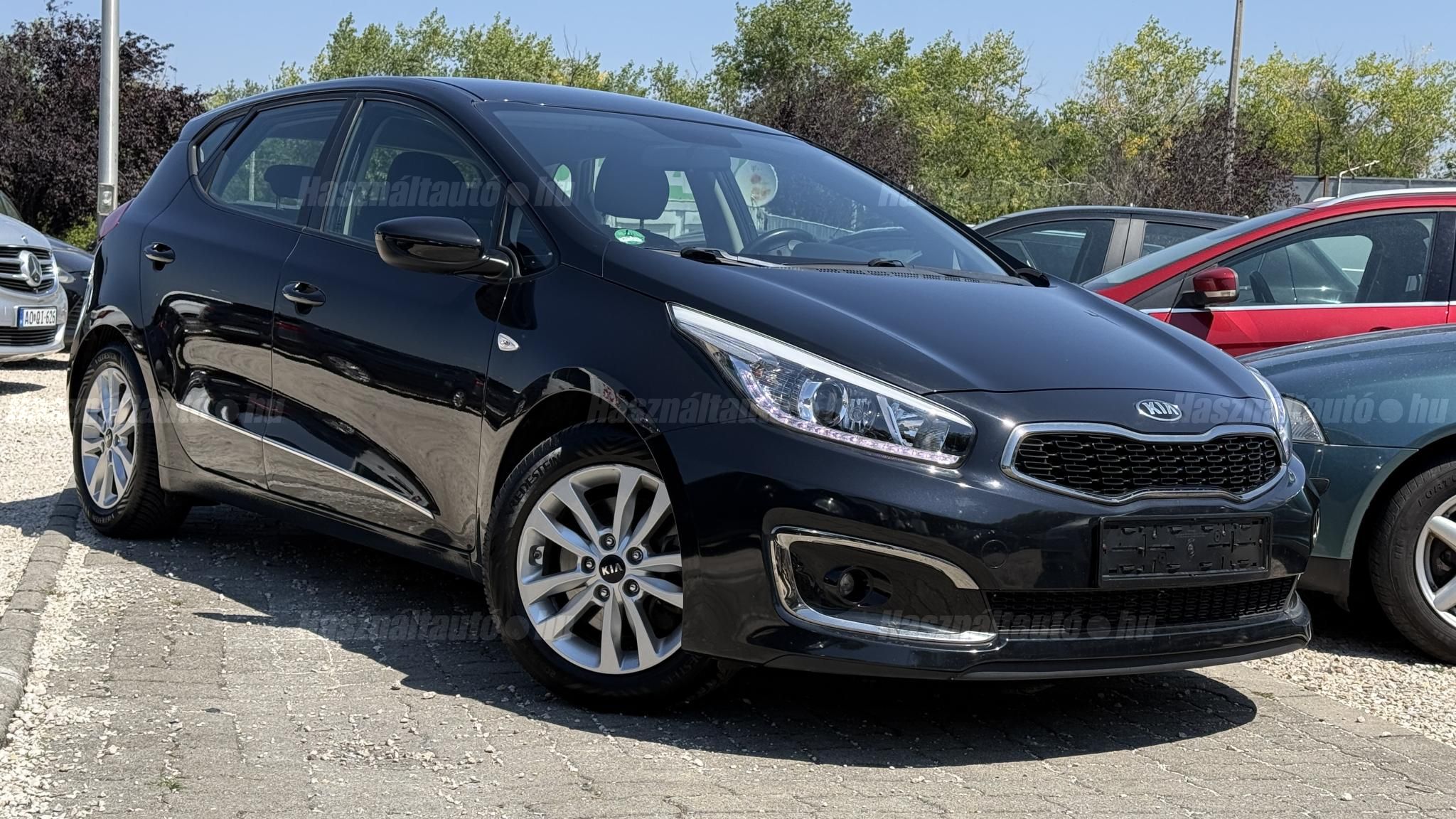 KIA CEE'D 2016/9 - 1