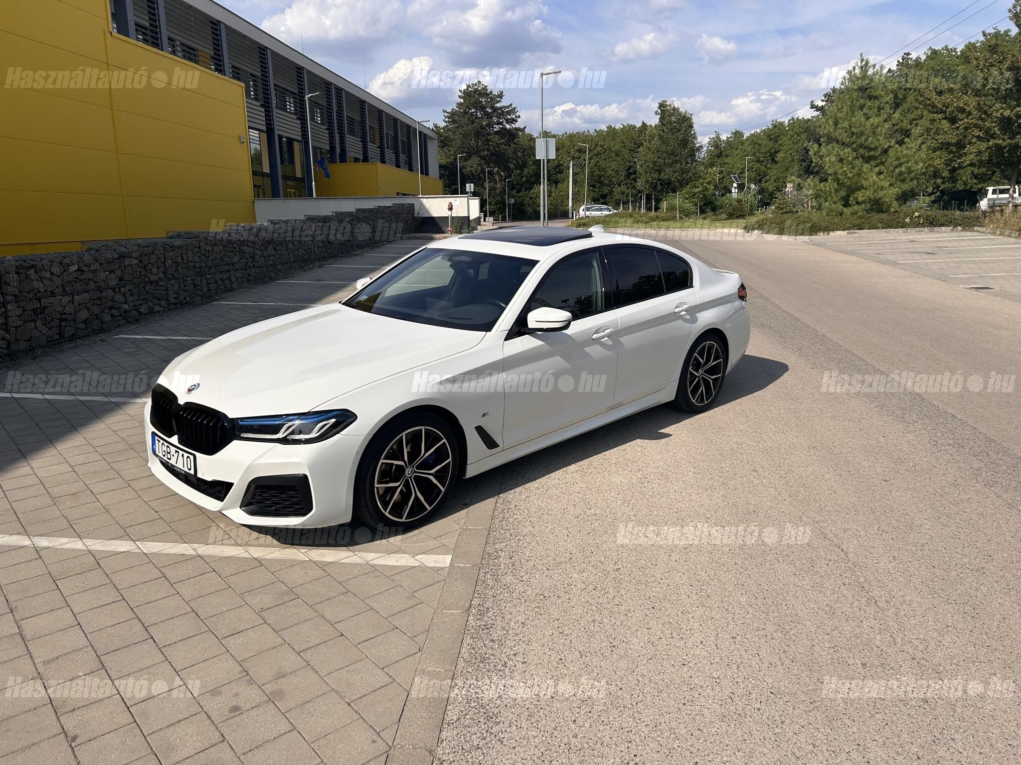 BMW 530 2022/6 - 1