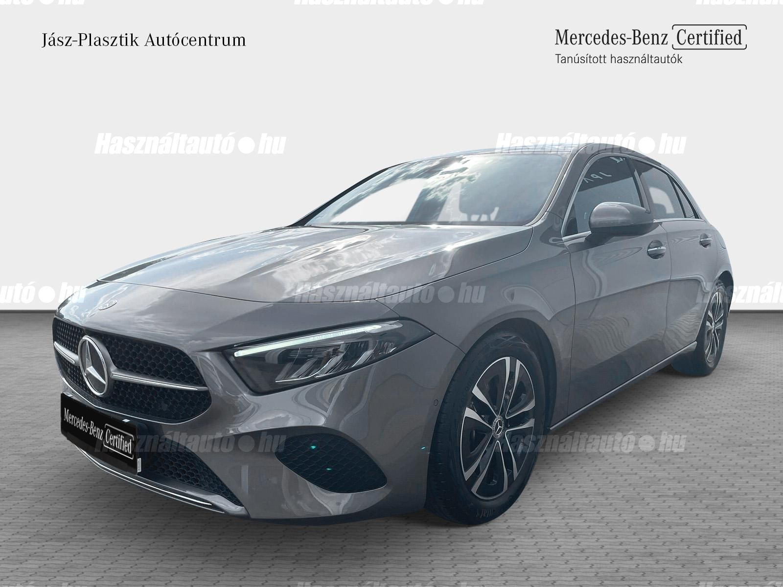 MERCEDES-BENZ A 200 2024/12 - 1