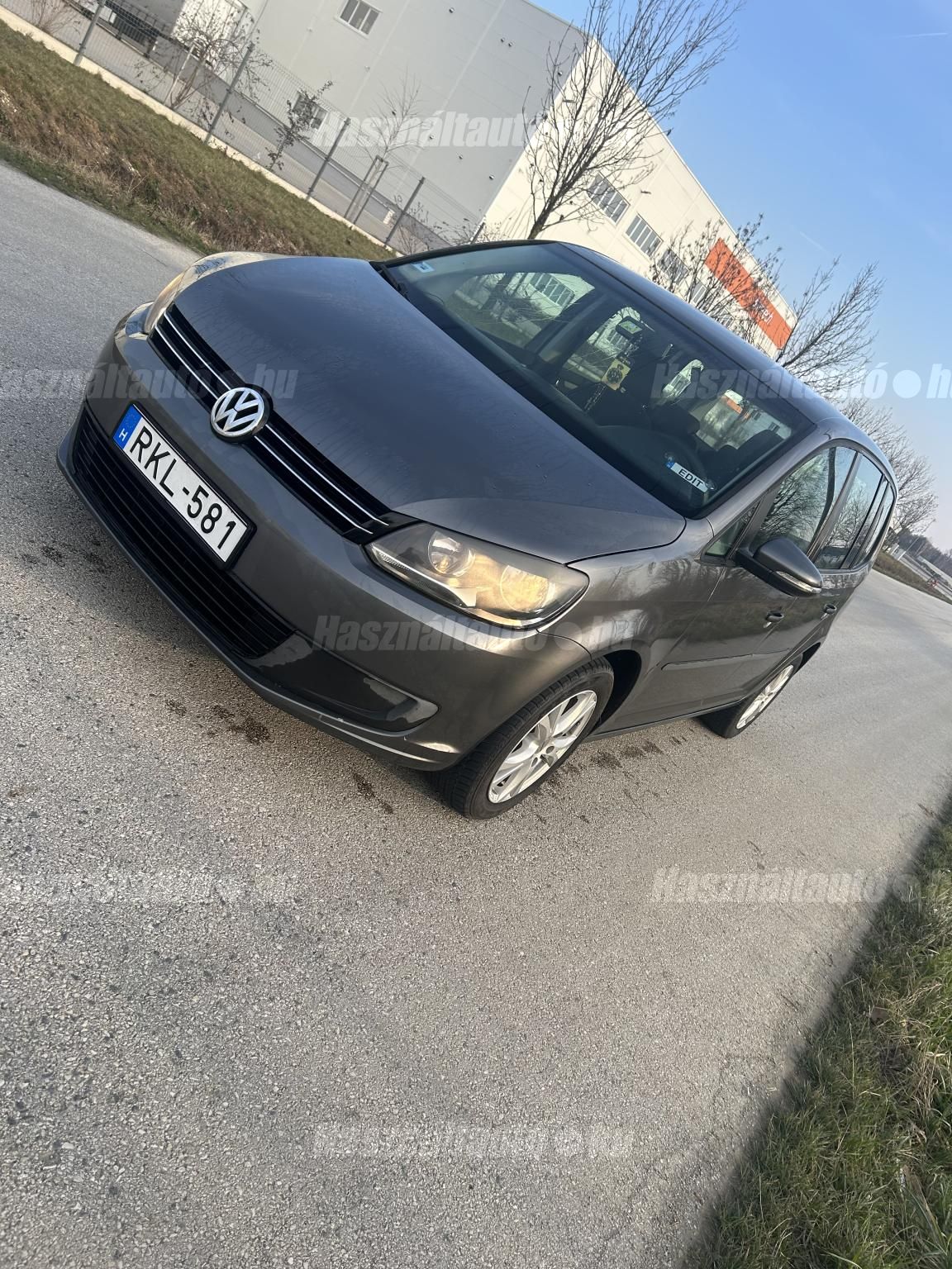 VOLKSWAGEN TOURAN 2012/1 - 1