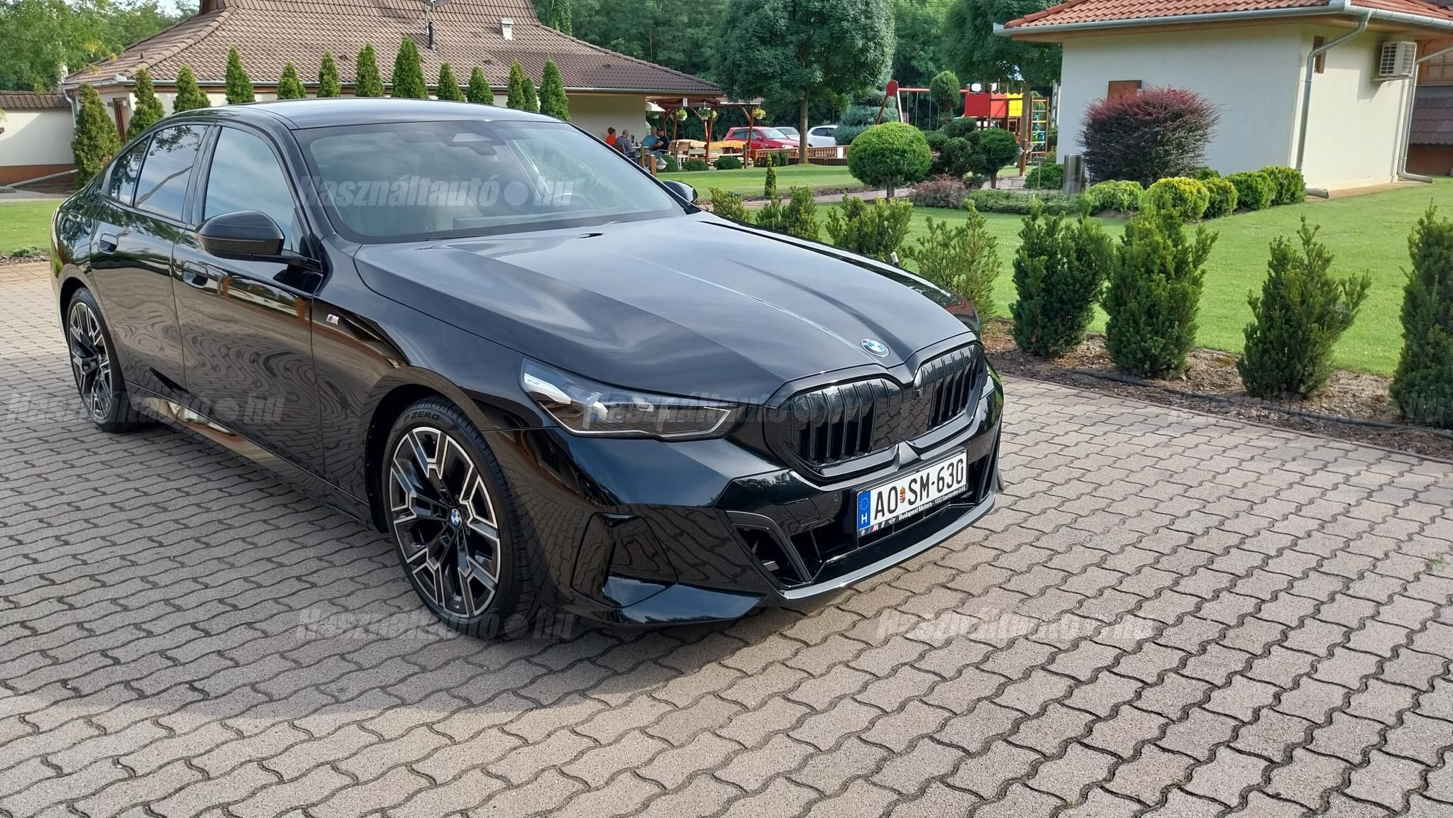 BMW 520 2024/8 - 1