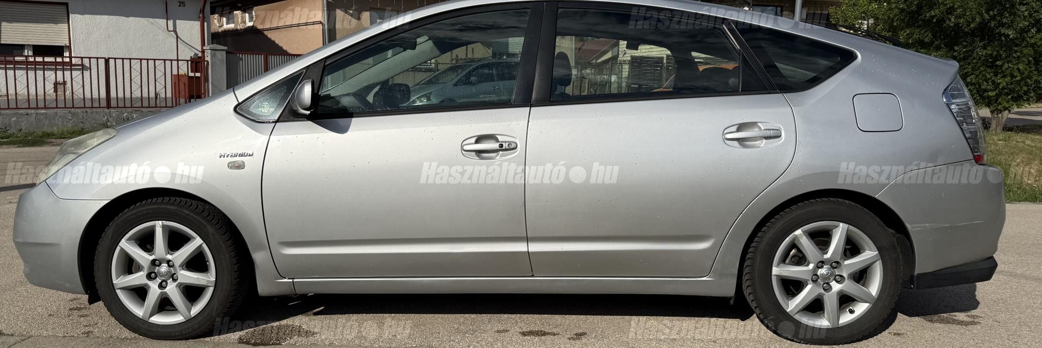 TOYOTA PRIUS 2006/5 - 1