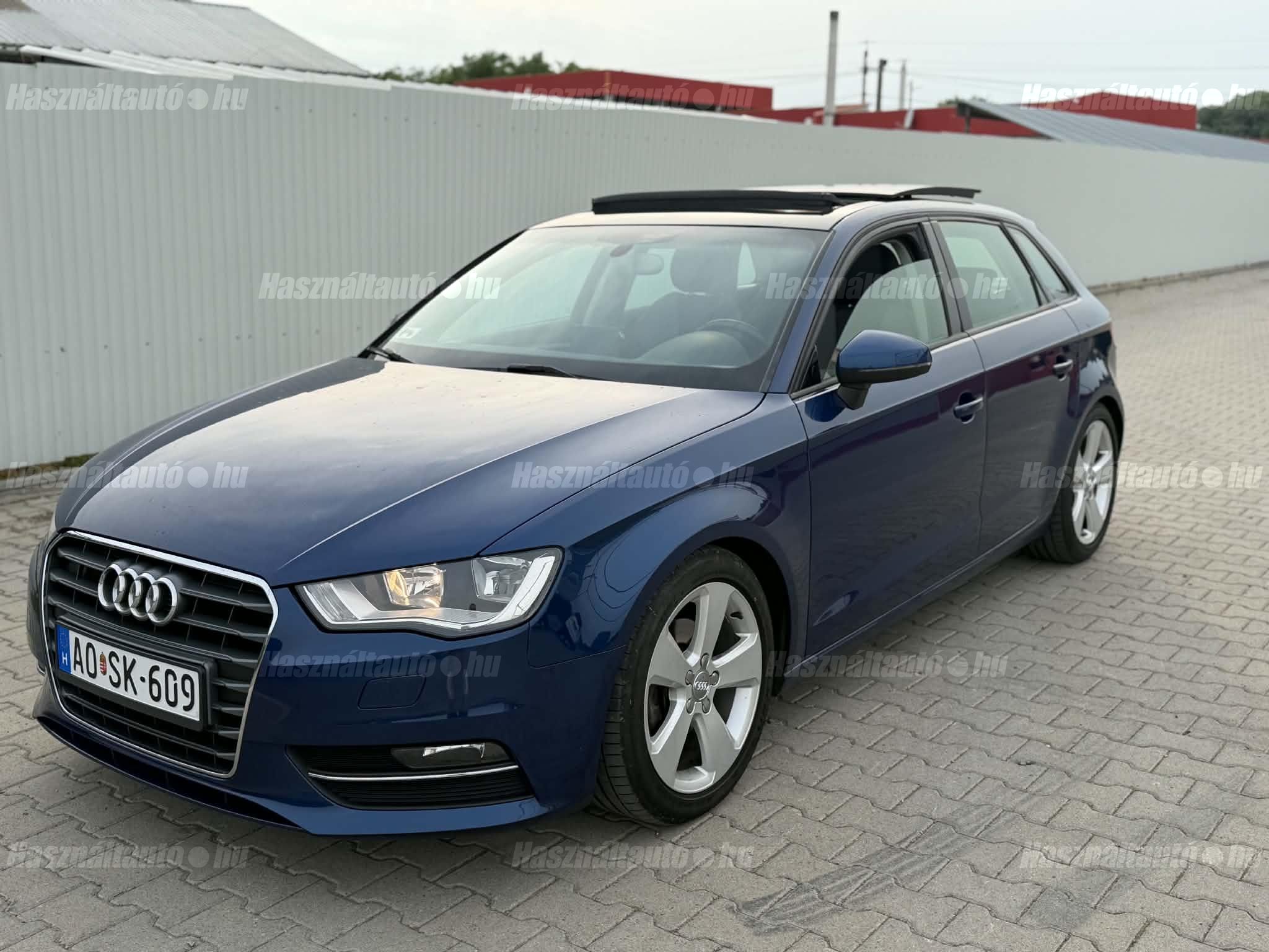 AUDI A3 2013/9 - 1