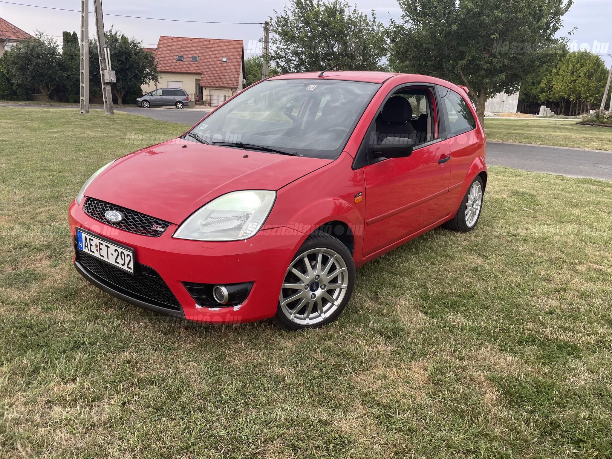 FORD FIESTA 2005/7 - 1