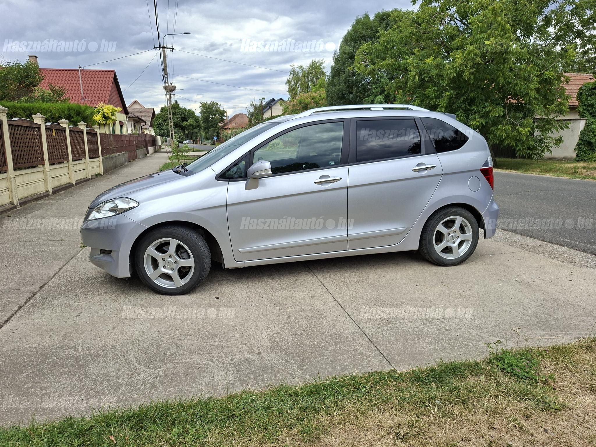HONDA FR-V 2005/5 - 1