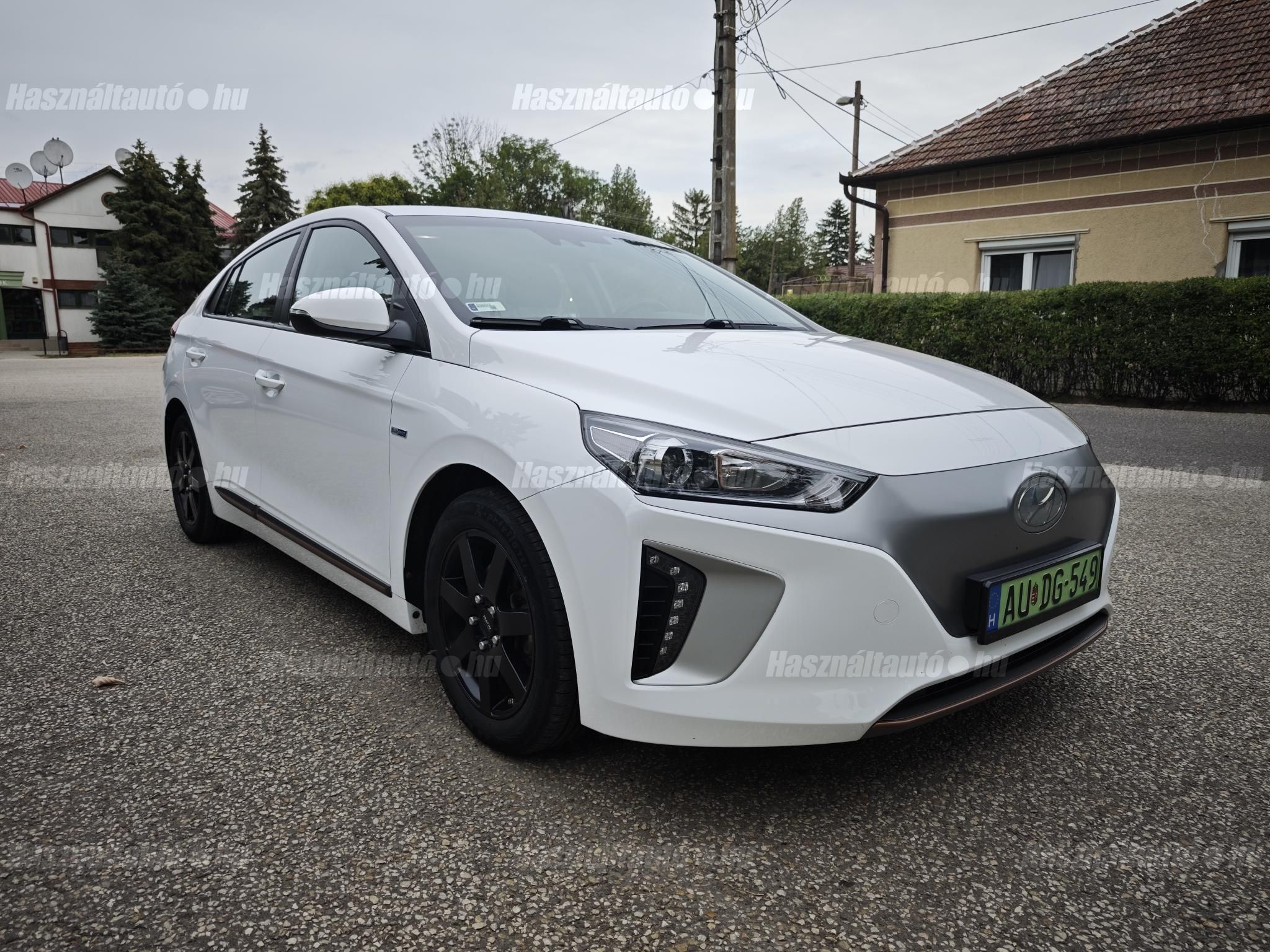 HYUNDAI IONIQ 2017/4 - 1