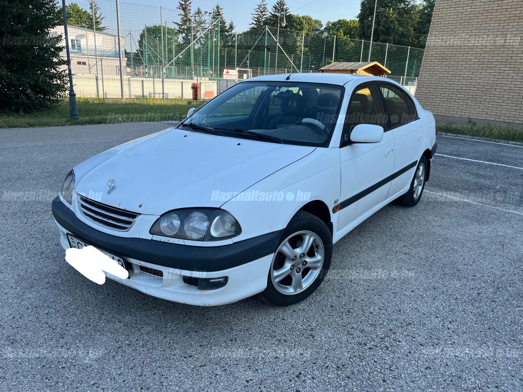 TOYOTA AVENSIS 1999/7 - 1