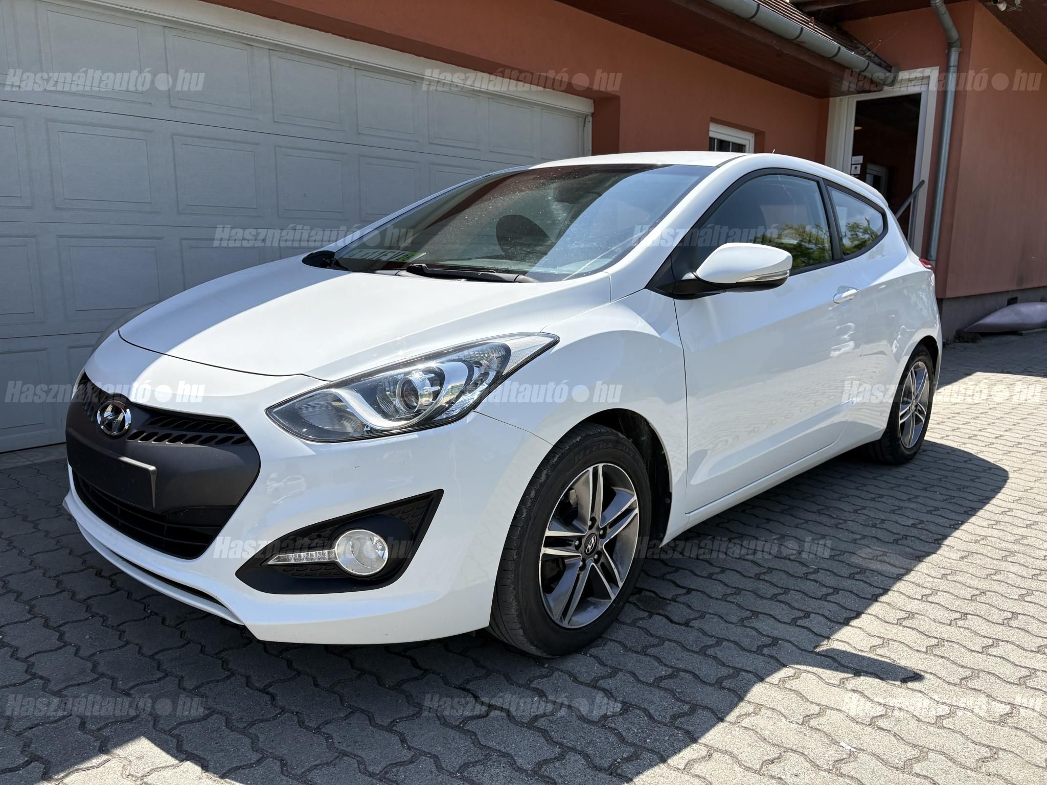 HYUNDAI I30 2016/8 - 1