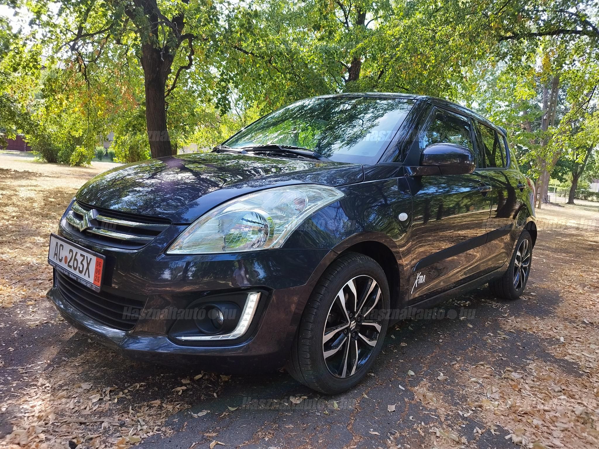SUZUKI SWIFT 2015/3 - 1