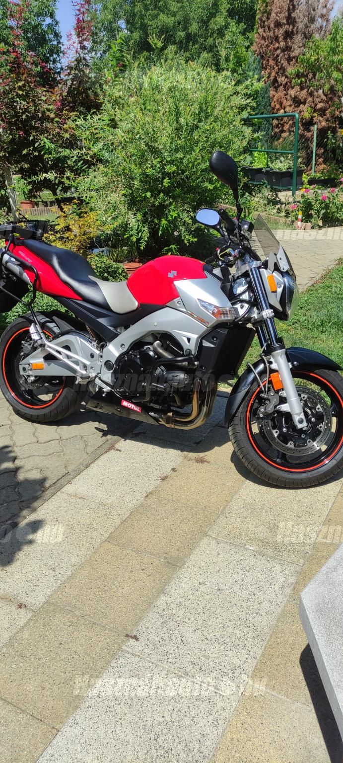 SUZUKI GSR 600 2006/4 - 1