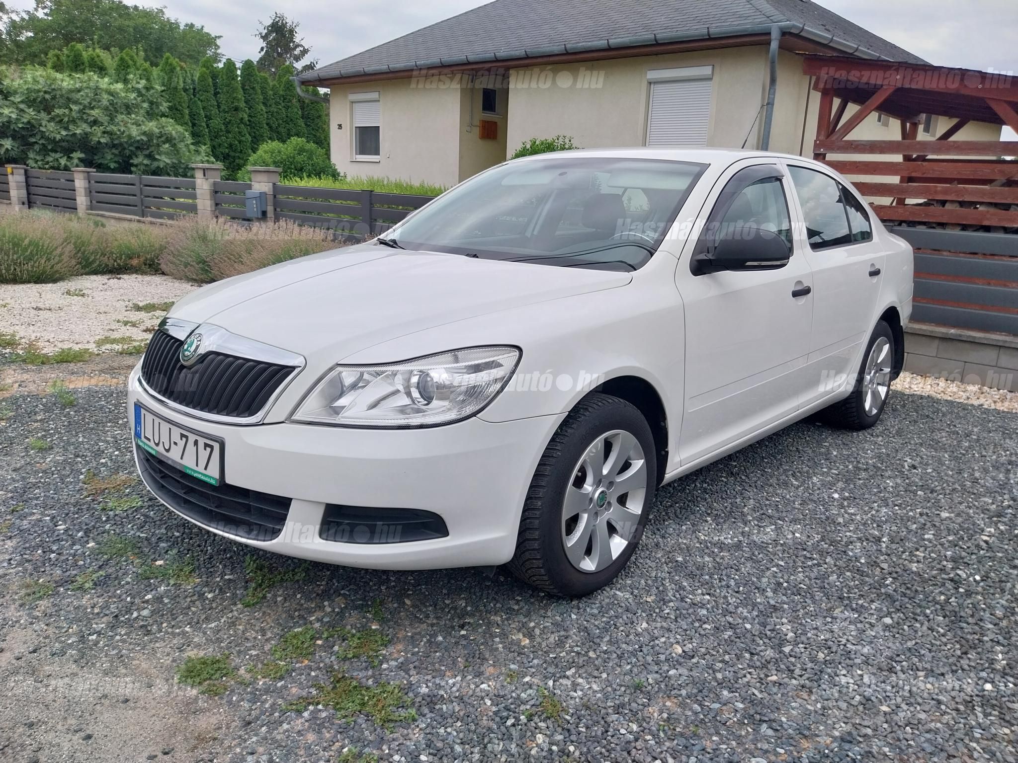 SKODA OCTAVIA 2010/12 - 1