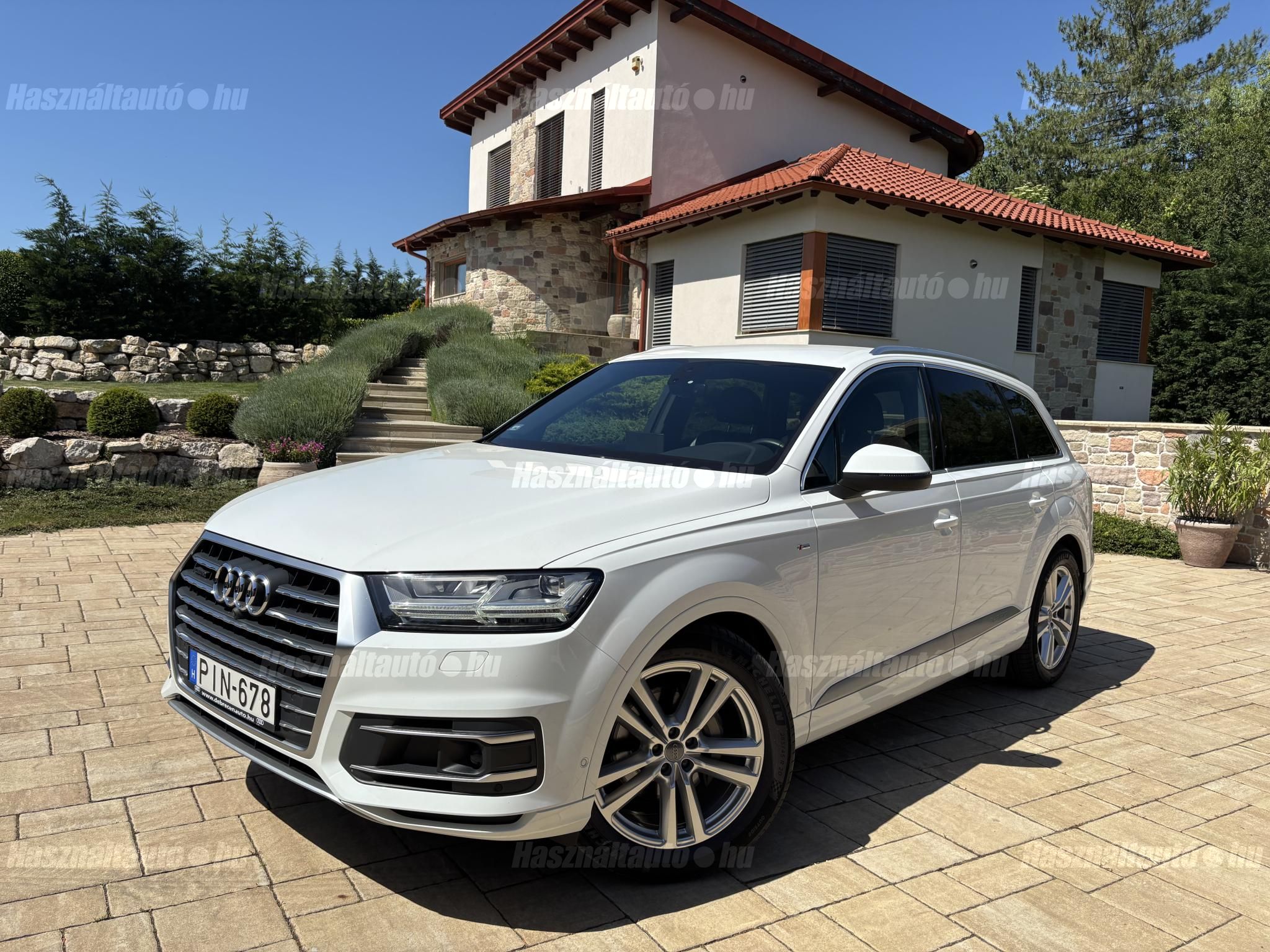 AUDI Q7 2017/8 - 1