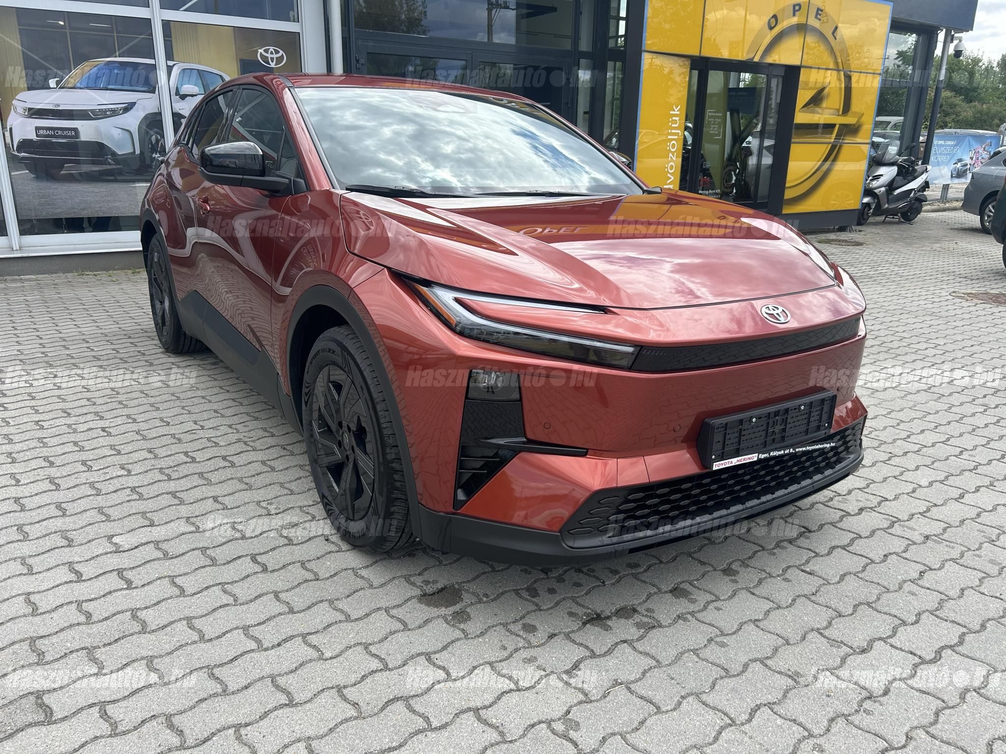 TOYOTA C-HR 2026 - 1